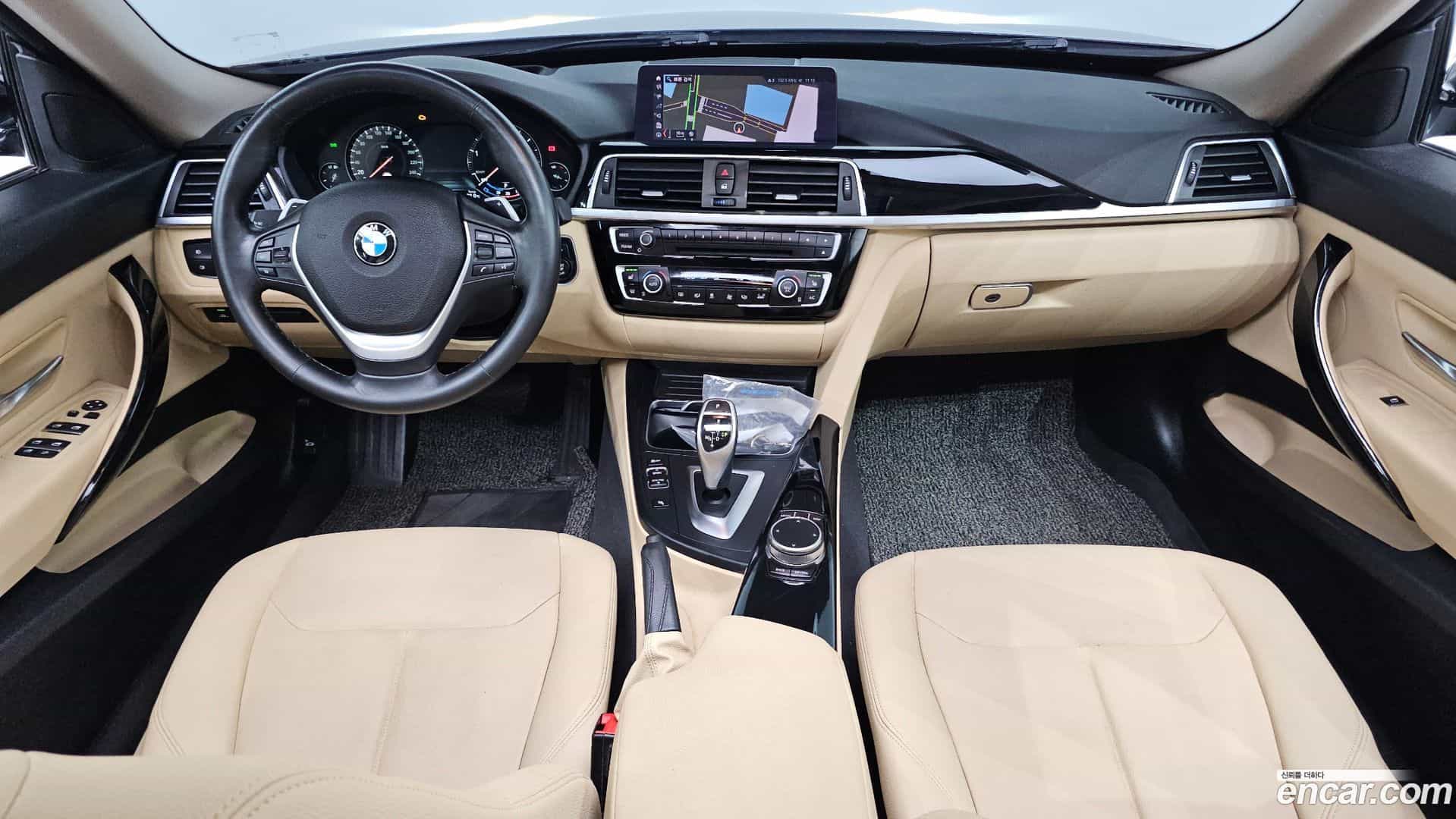 Gran Turismo BMW 2019.11-INNER-007