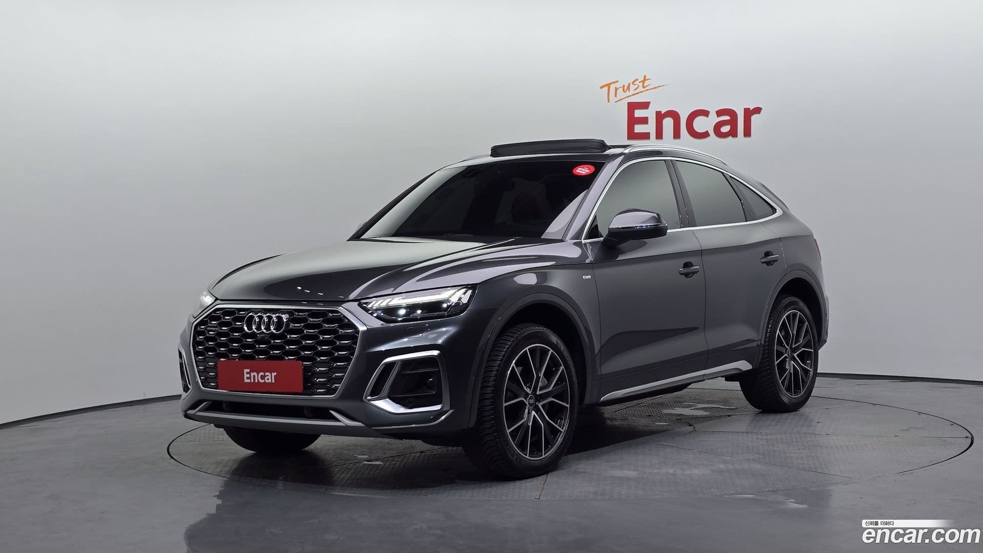 Main__Slider__Photo:Q5 Audi 2021.11-0