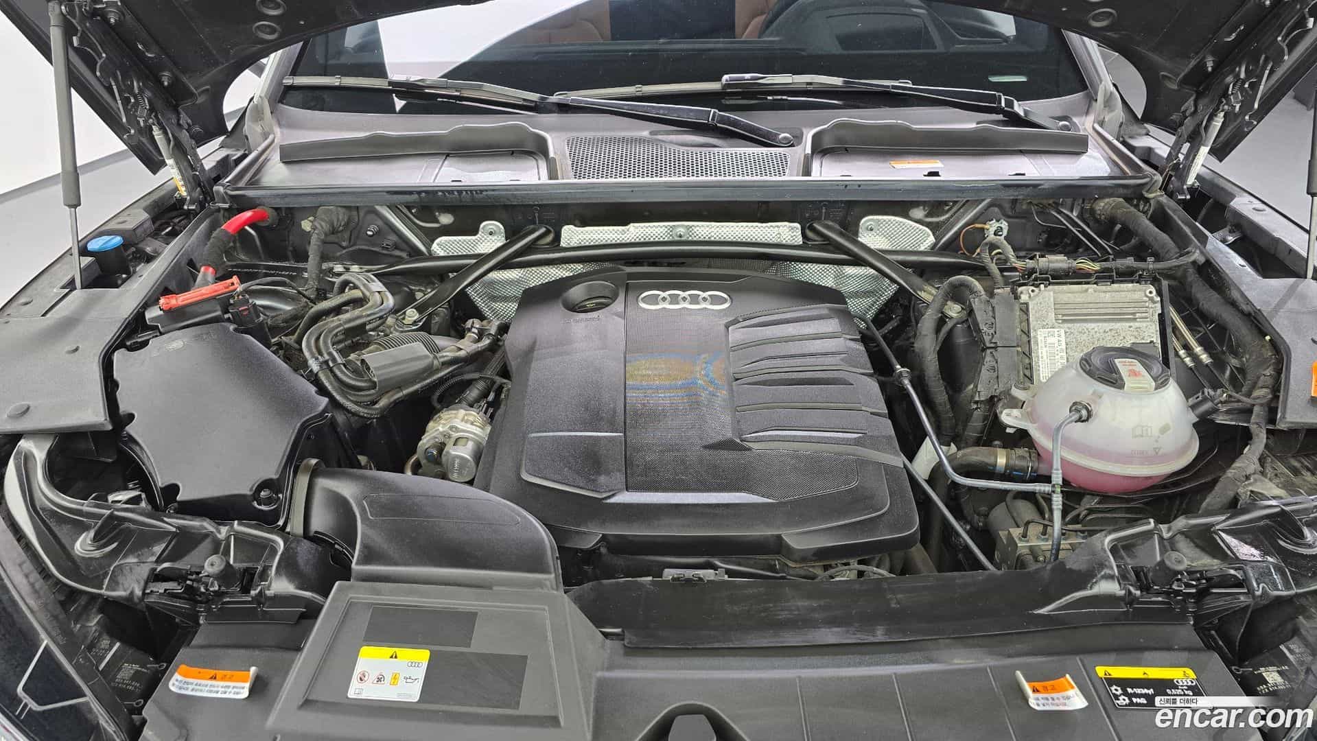 Q5 Audi 2021.11-OUTER-006