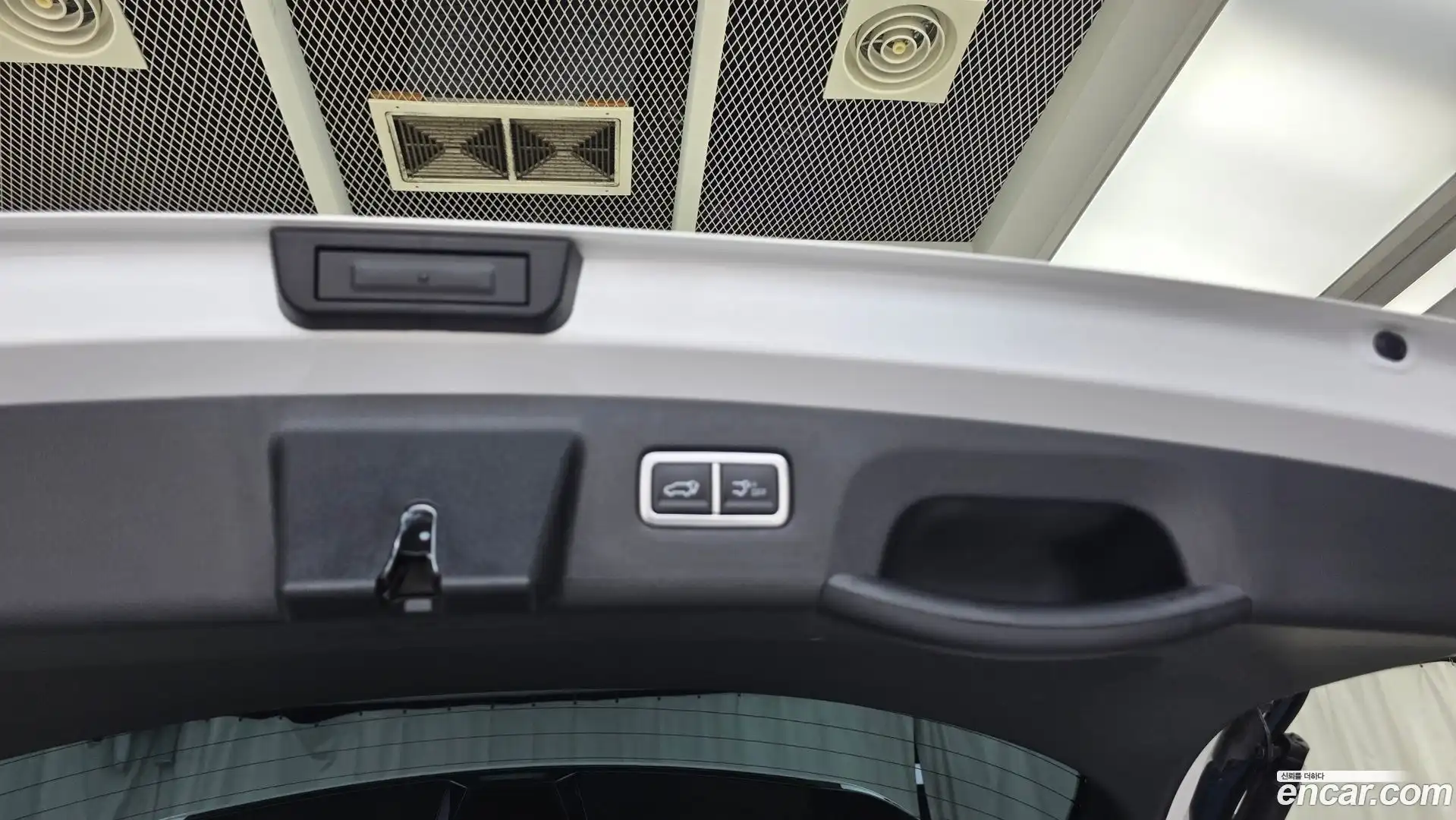 Sorento Kia 2024.6-OPTION-044