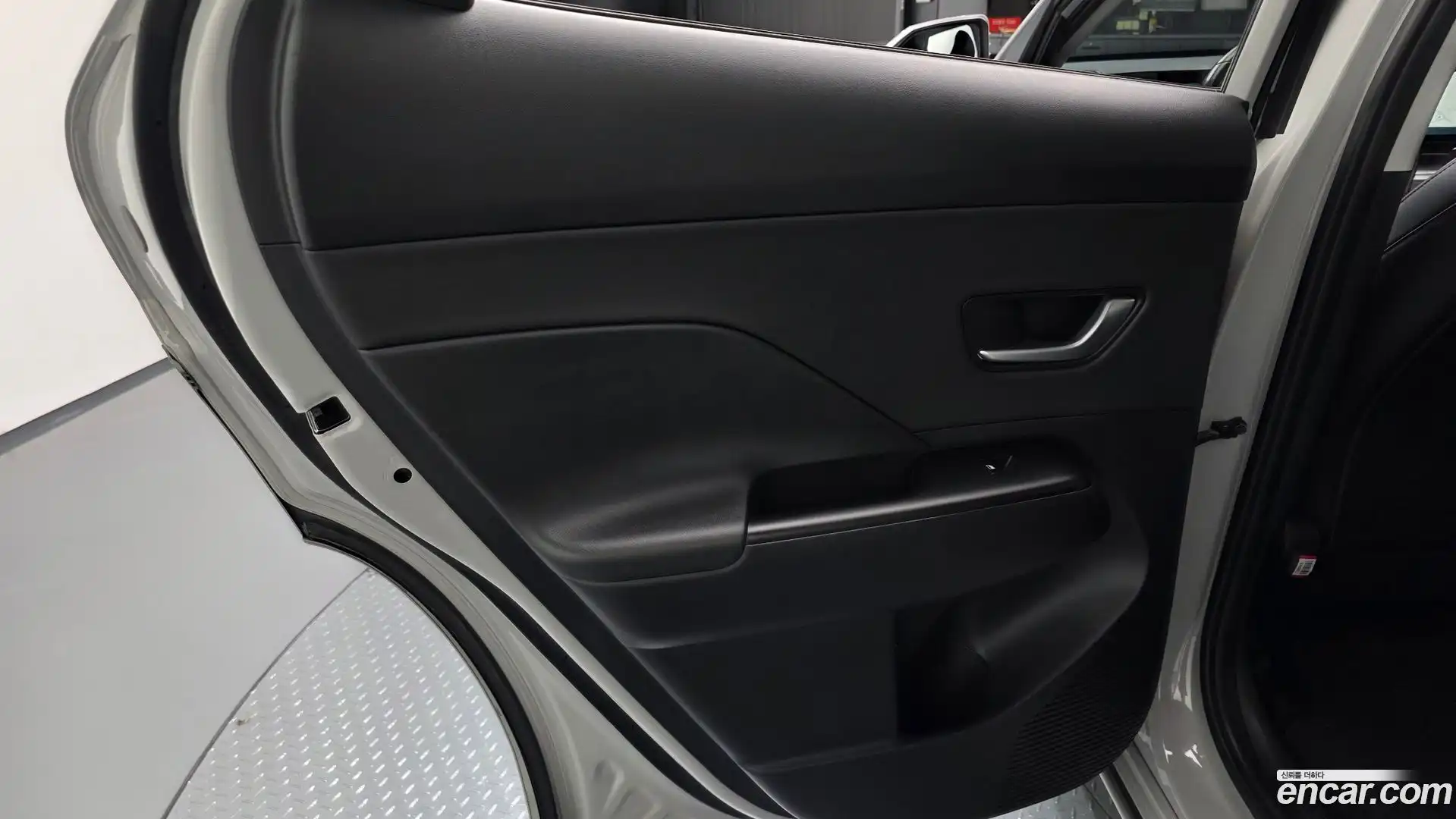 Kona Hyundai 2023.5-INNER-035