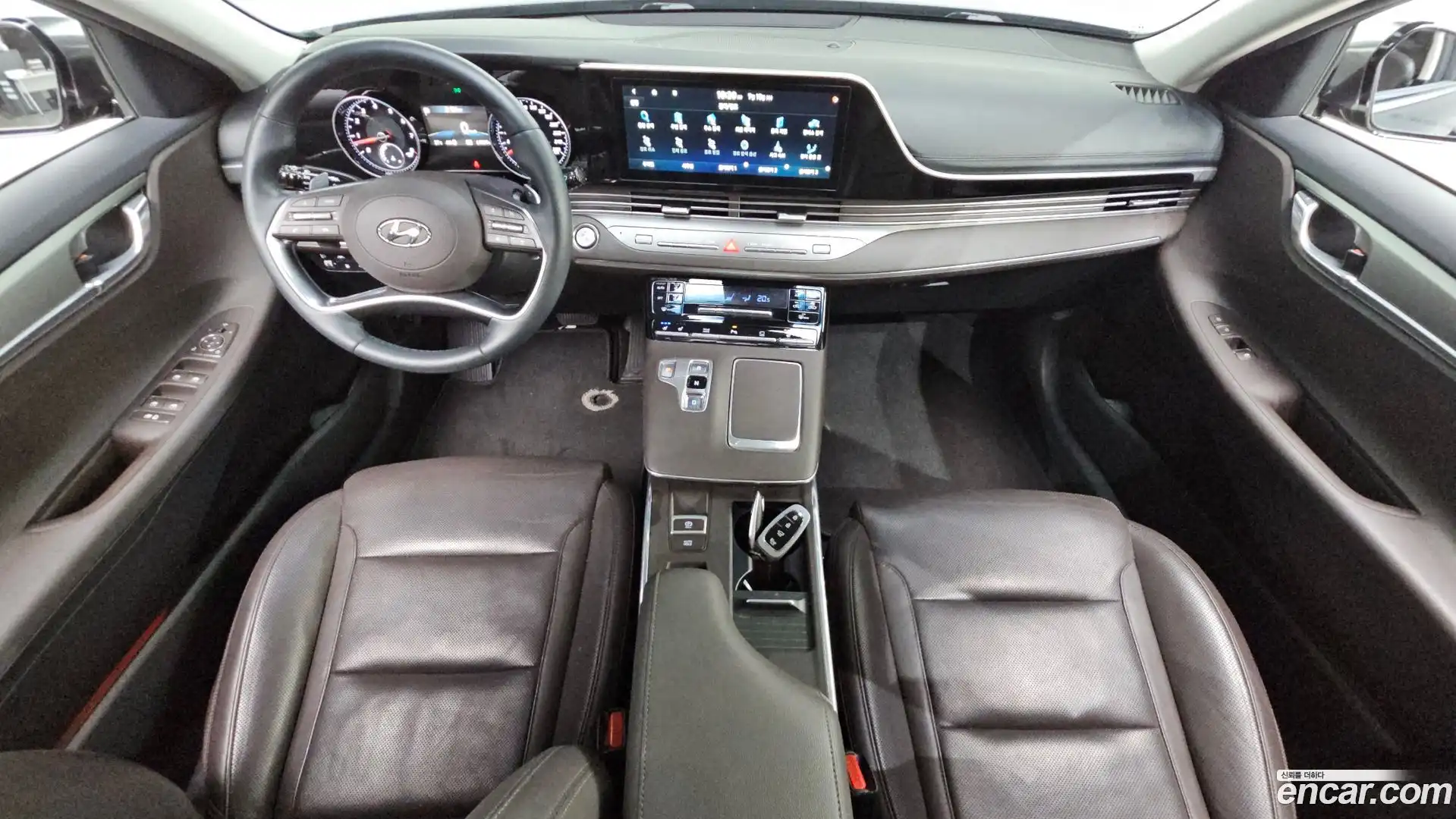 Grandeur Hyundai 2020.5-INNER-007