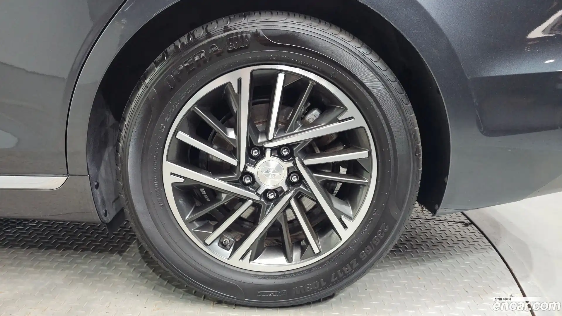 Grandeur Hyundai 2020.5-OUTER-031