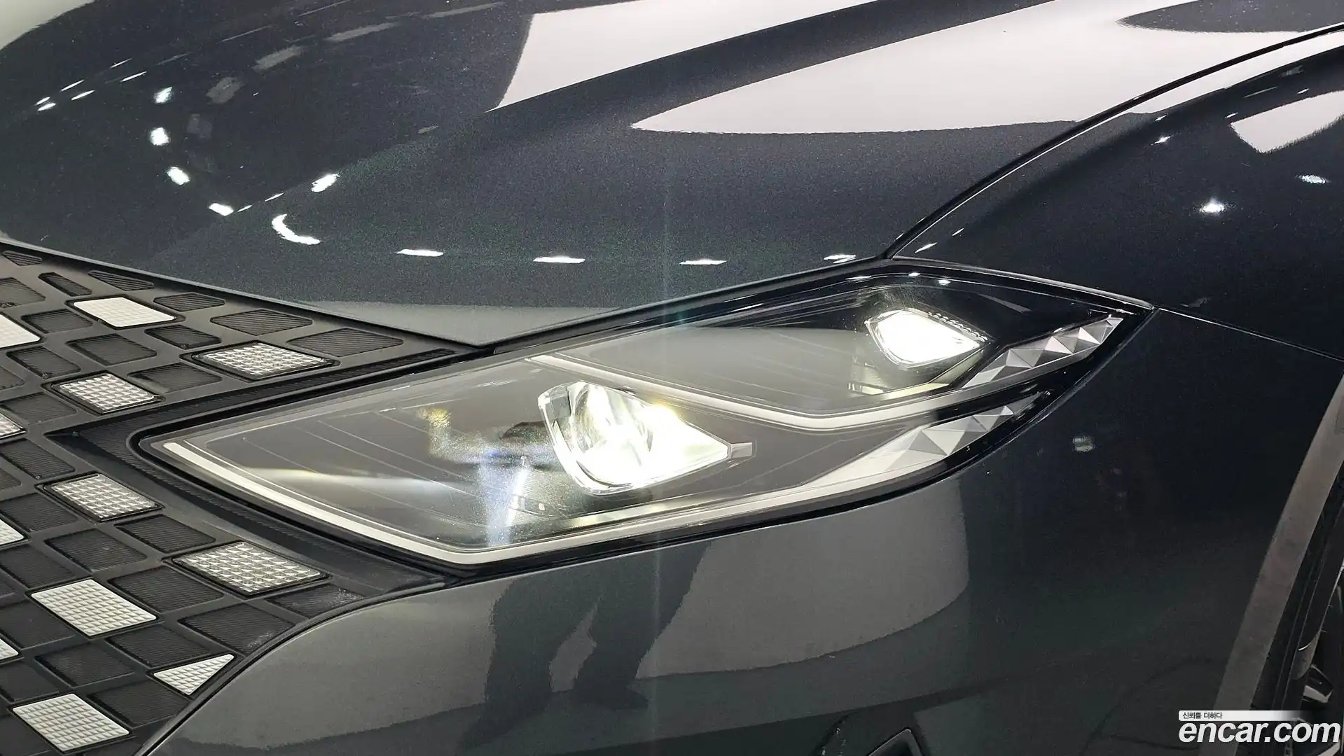 Grandeur Hyundai 2020.5-OUTER-032