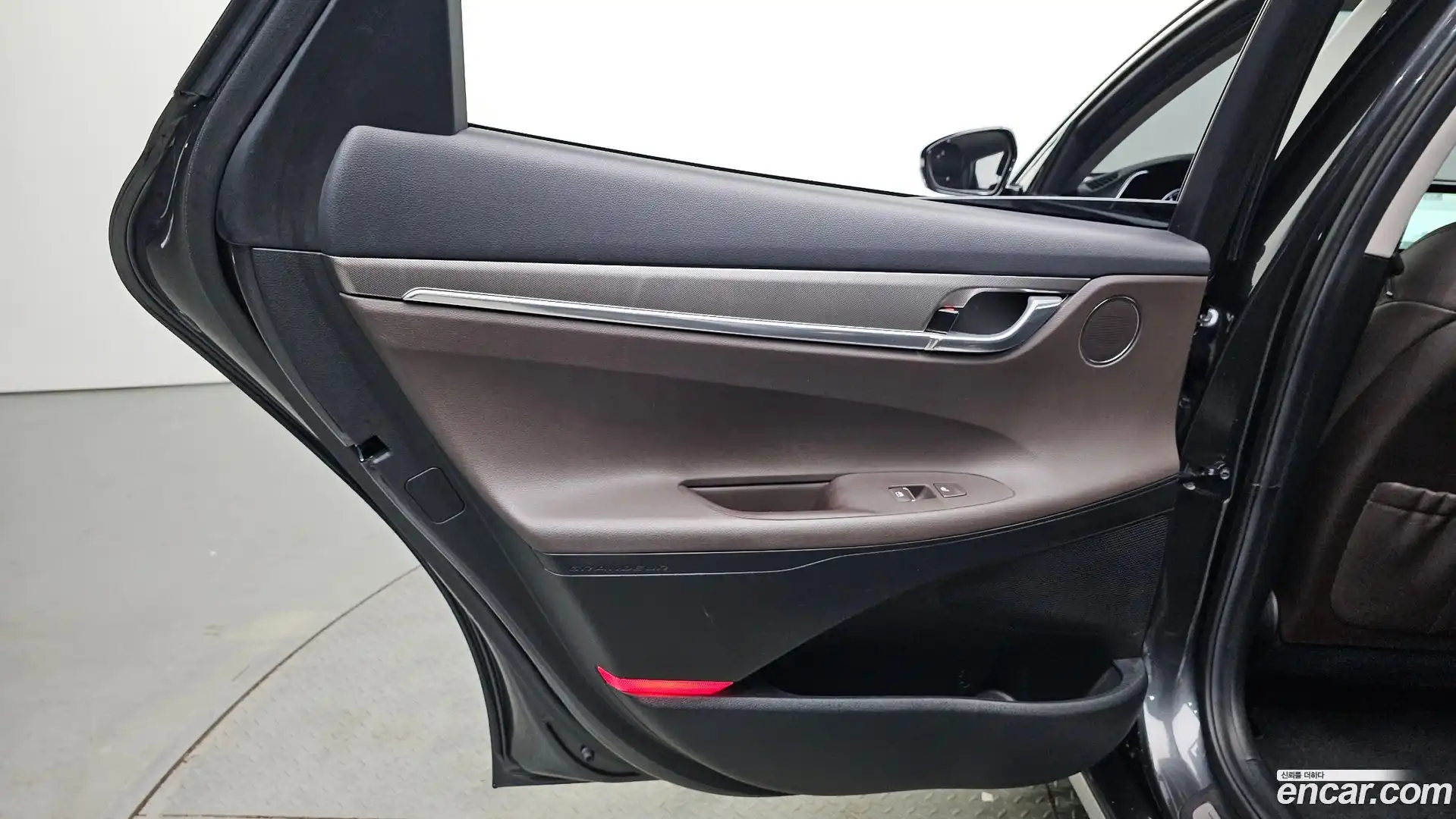 Grandeur Hyundai 2020.5-INNER-035