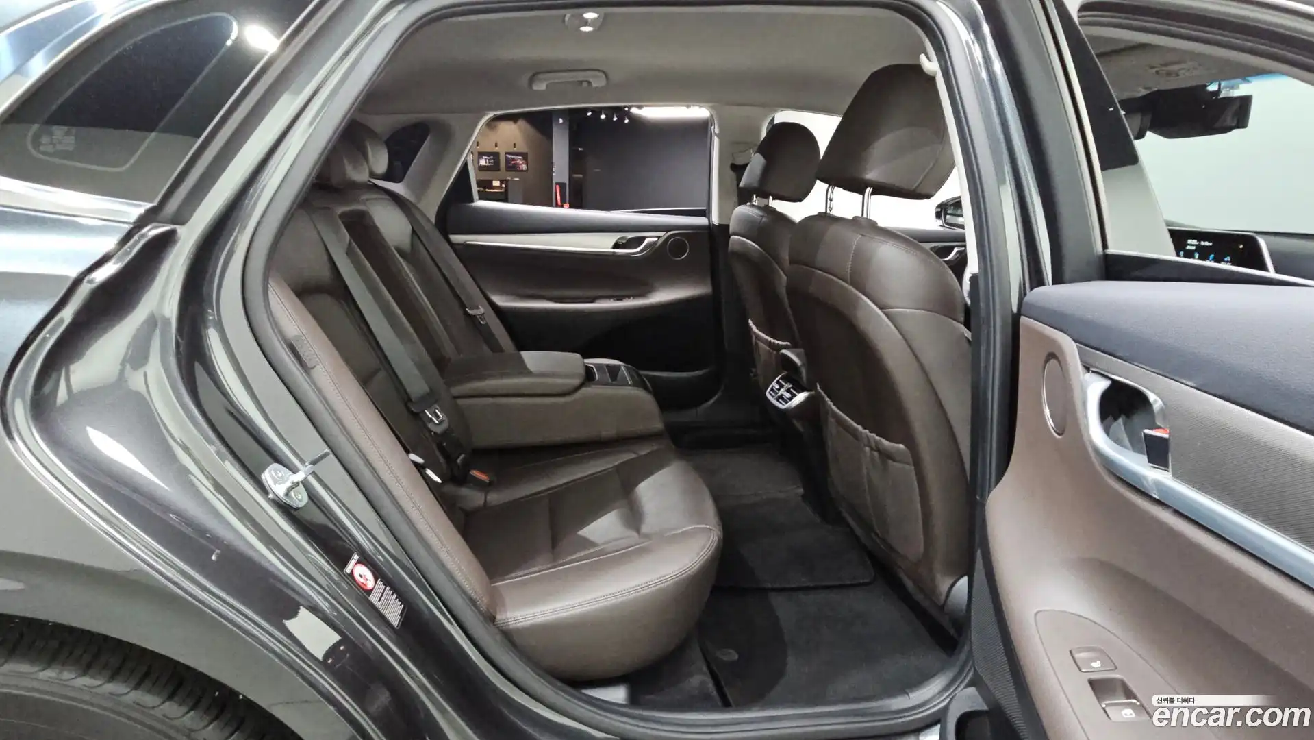 Grandeur Hyundai 2020.5-INNER-036