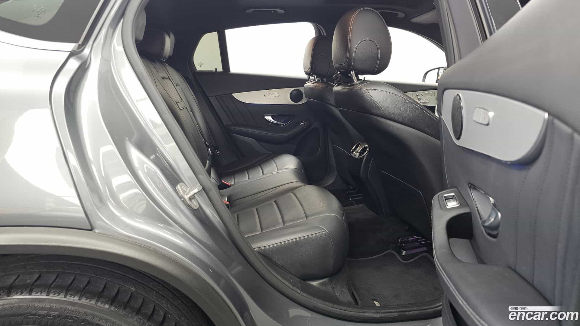 GLC-Class Mercedes-Benz 2021.3-OPTION-016