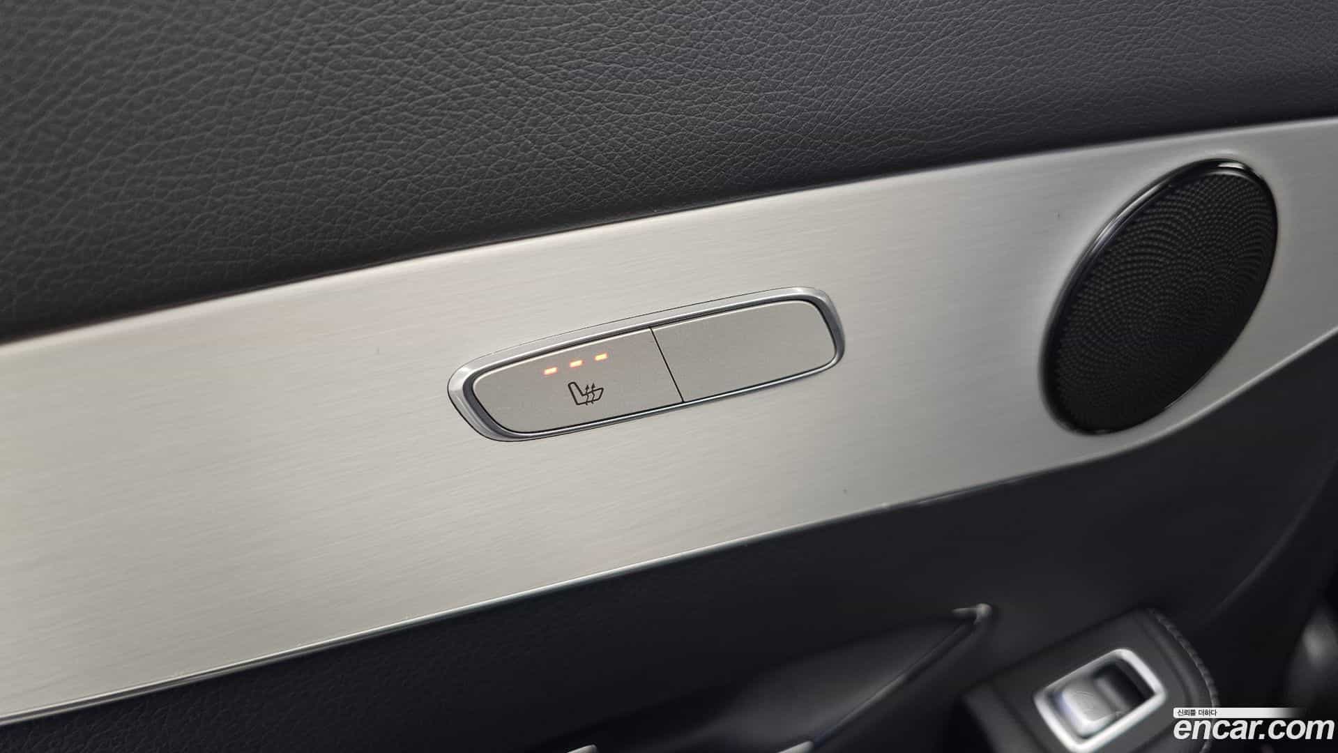 GLC-Class Mercedes-Benz 2021.3-OPTION-023