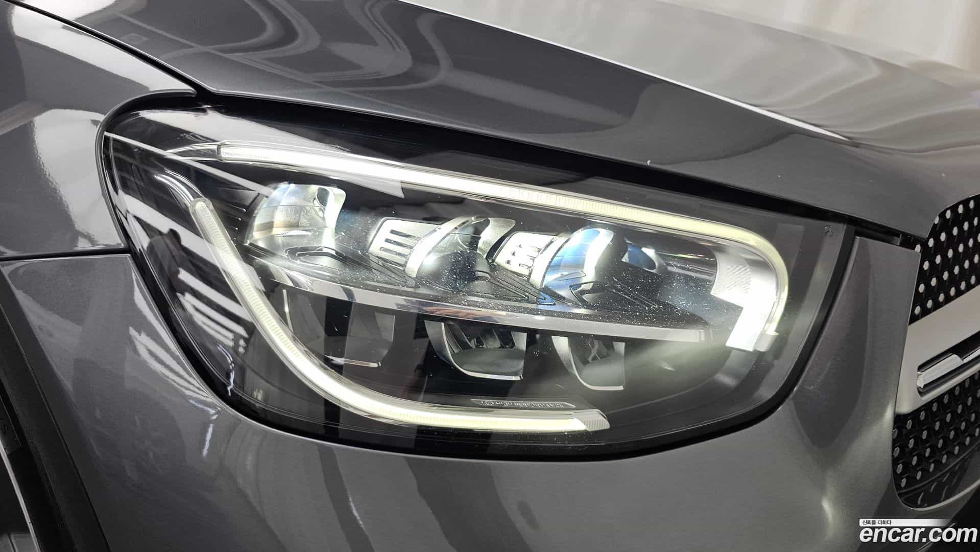 GLC-Class Mercedes-Benz 2021.3-OUTER-032