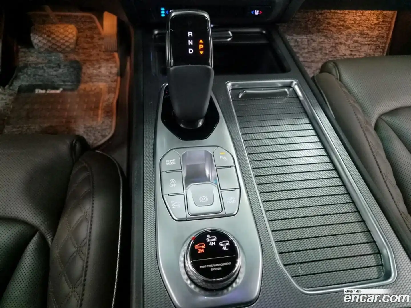 Rexton KG Mobility 2021.11-INNER-009