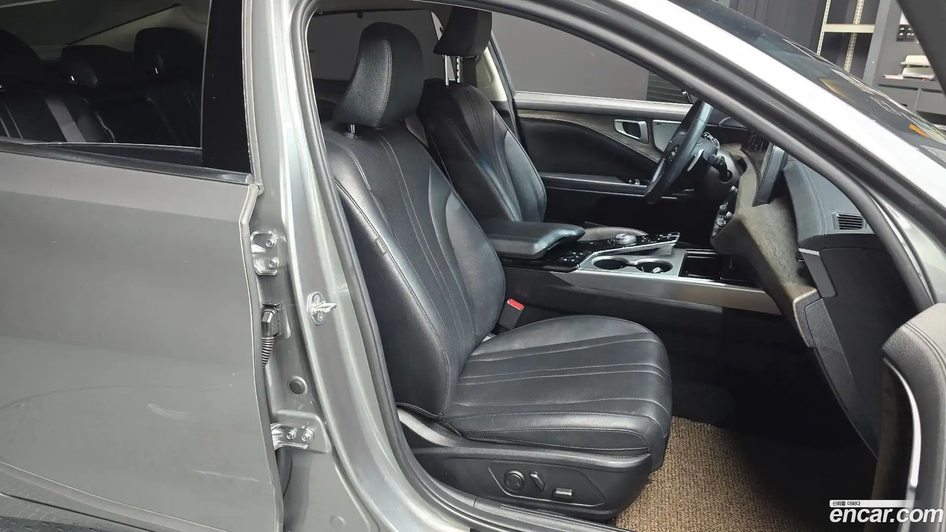 K8 Kia 2022.11-OPTION-016