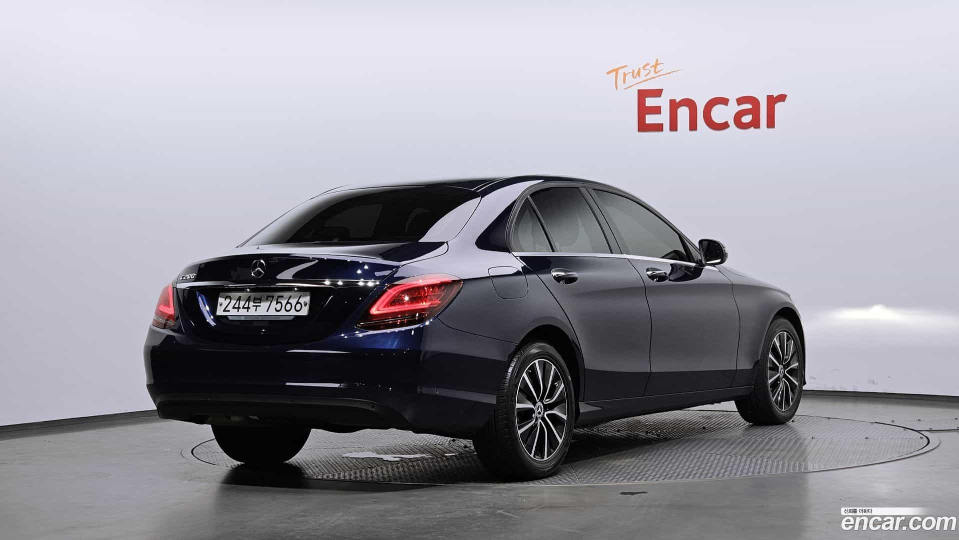 C-Class Mercedes-Benz 2019.9-OUTER-002
