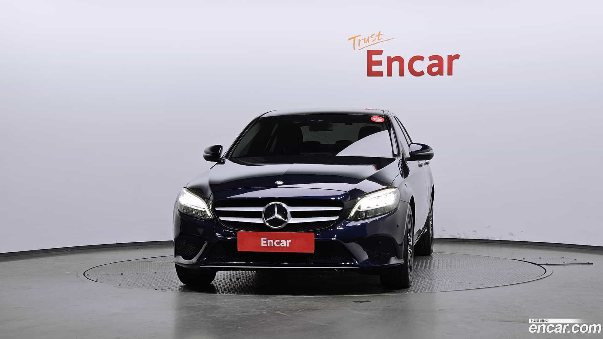 C-Class Mercedes-Benz 2019.9-OUTER-003