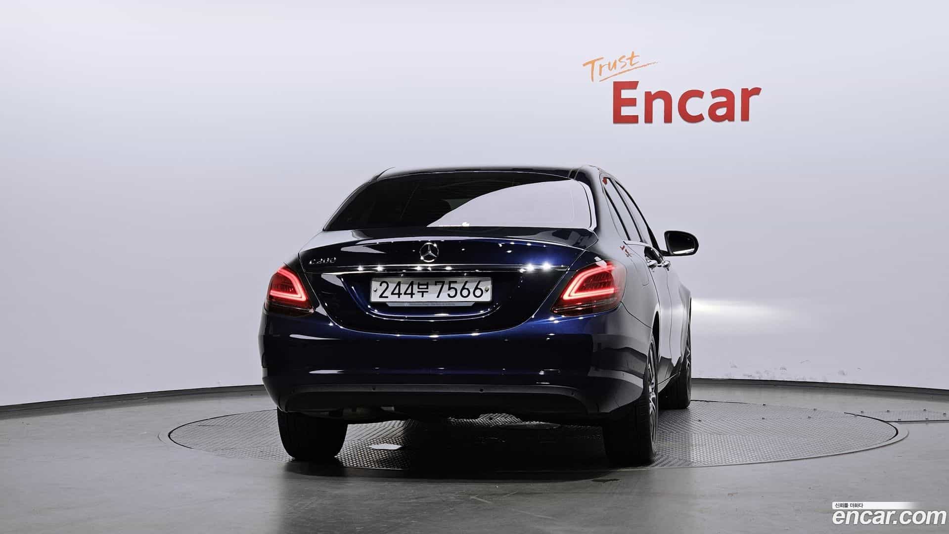 C-Class Mercedes-Benz 2019.9-OUTER-004