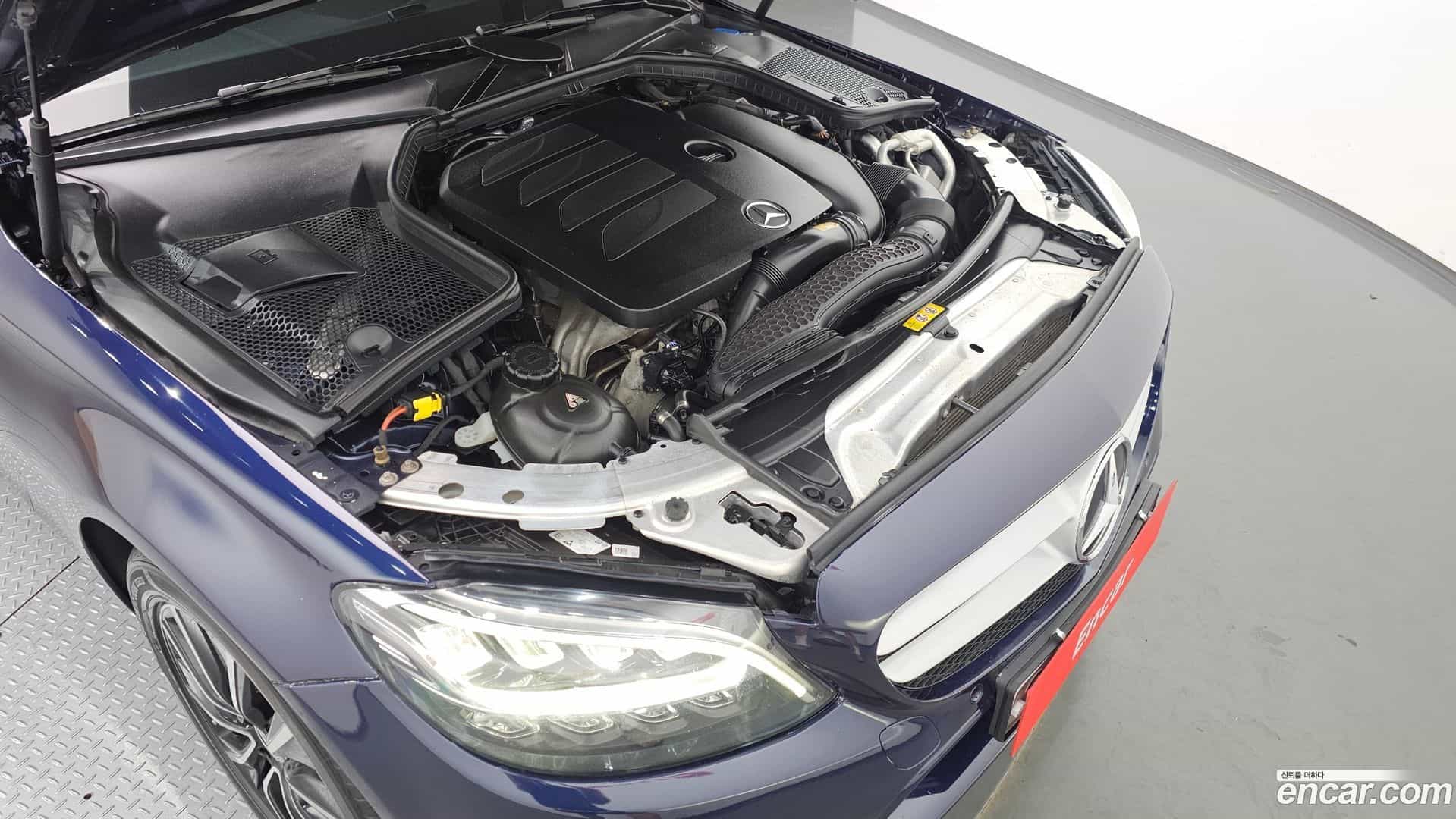 C-Class Mercedes-Benz 2019.9-OUTER-006