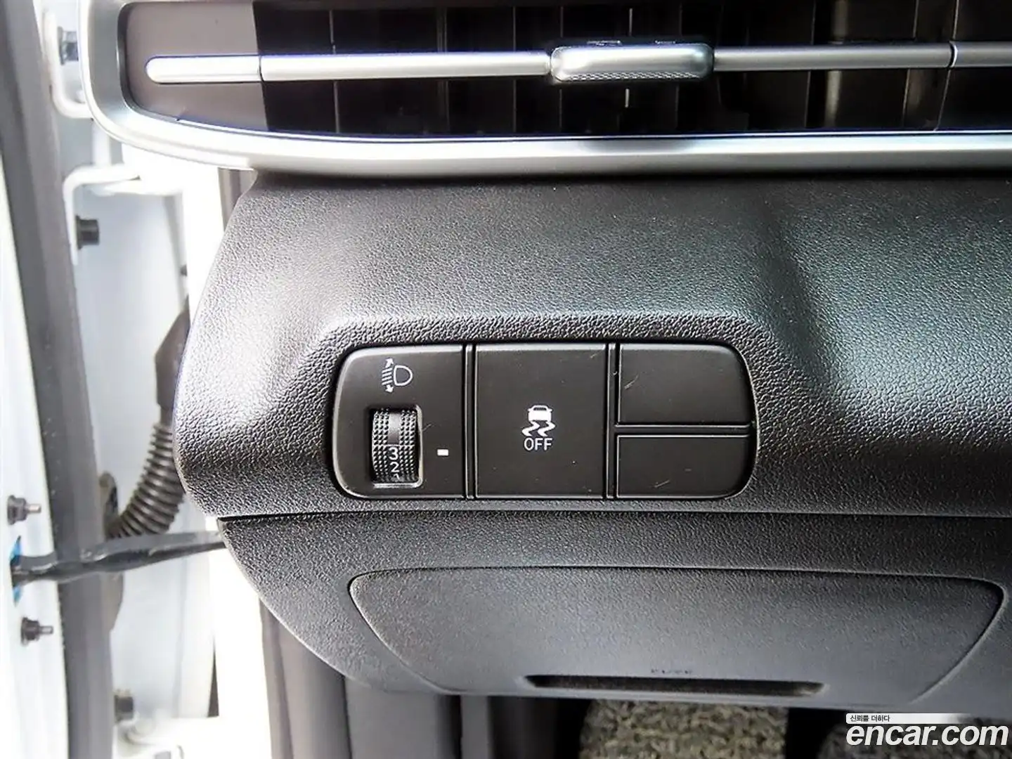 AVANTE Hyundai 2024.9-OPTION-016