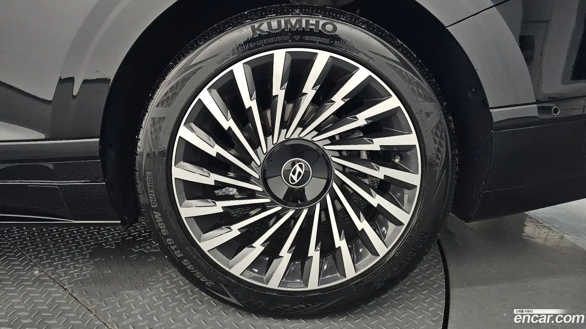 Grandeur Hyundai 2024.6-OUTER-031