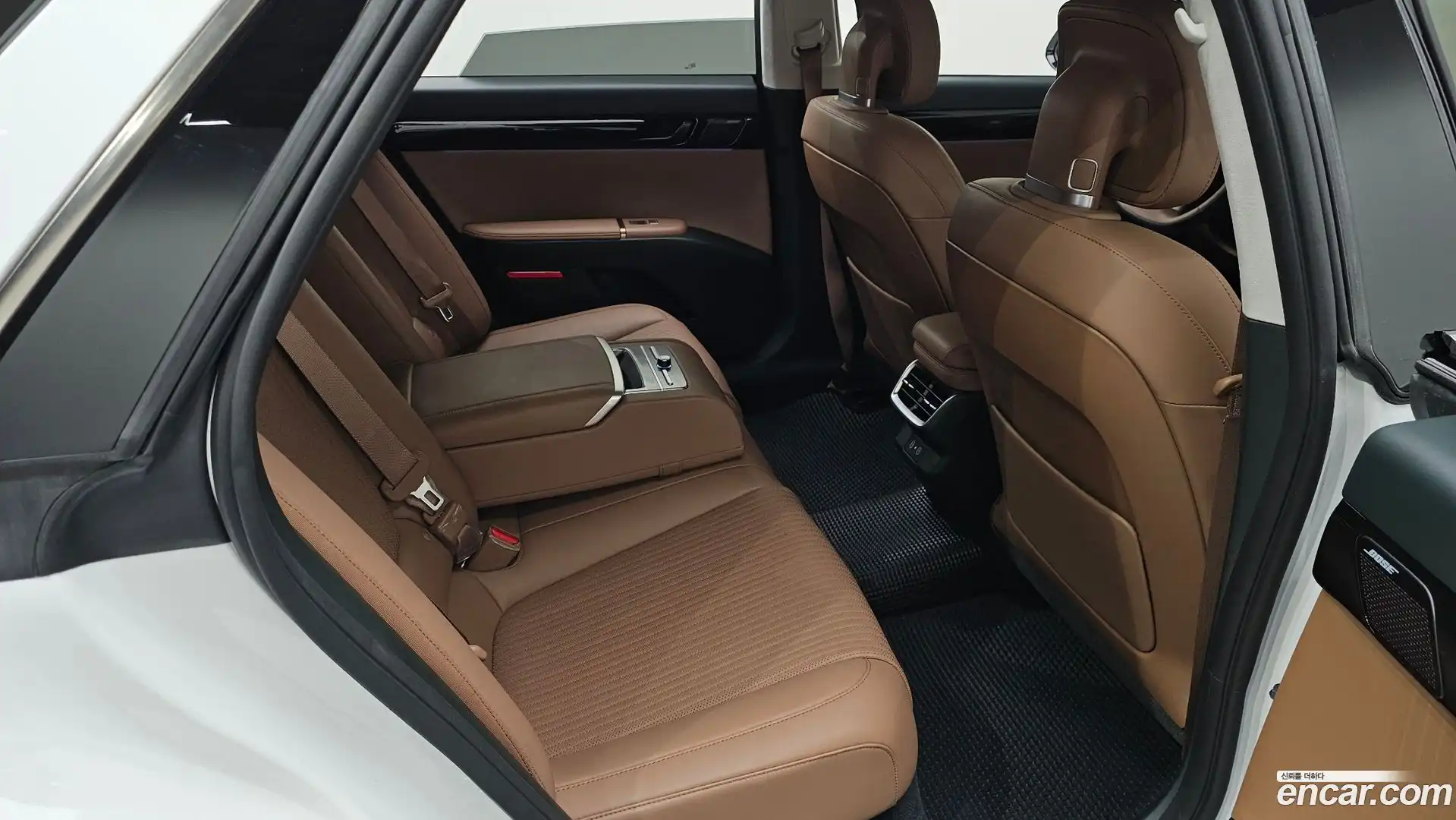 Grandeur Hyundai 2023.4-OPTION-015
