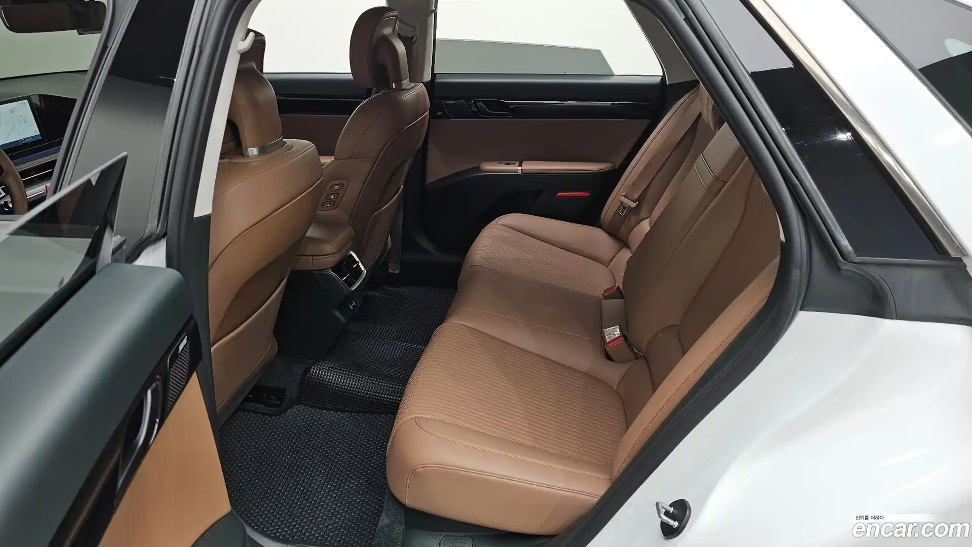 Grandeur Hyundai 2023.4-OPTION-016
