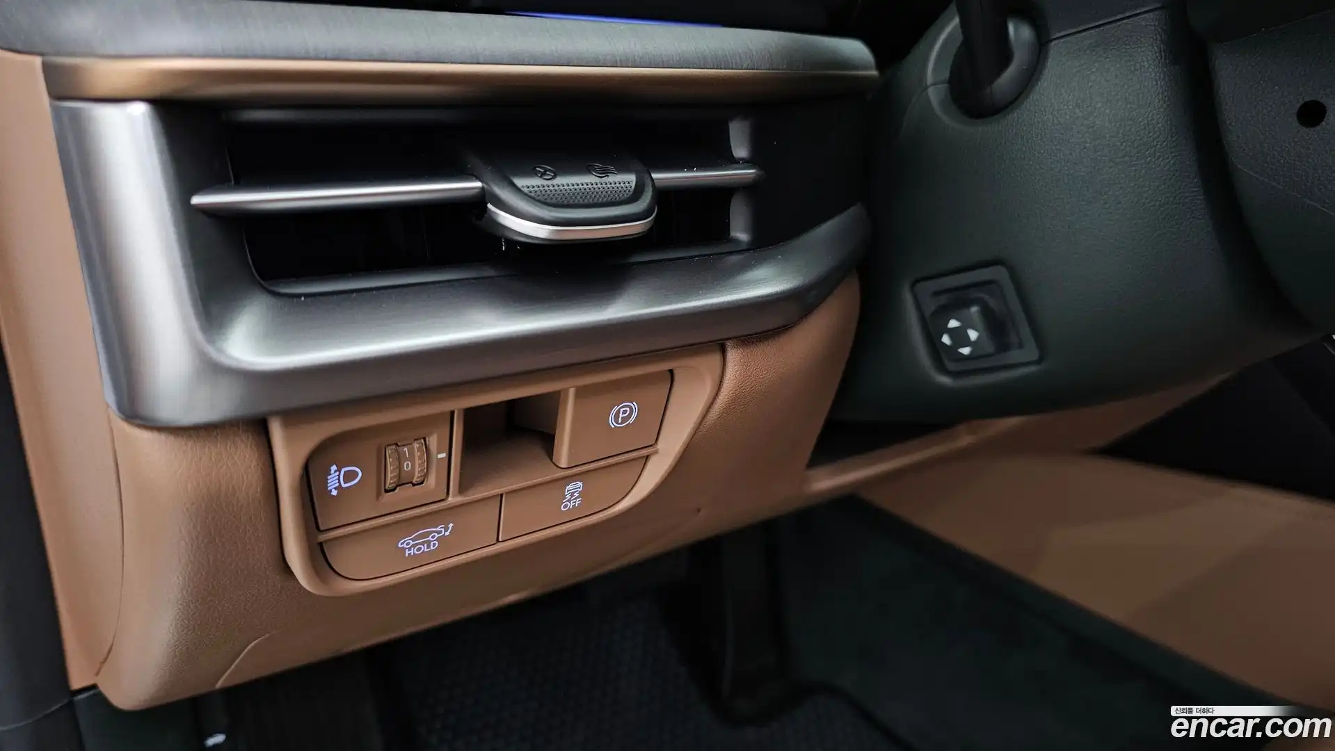 Grandeur Hyundai 2023.4-OPTION-042