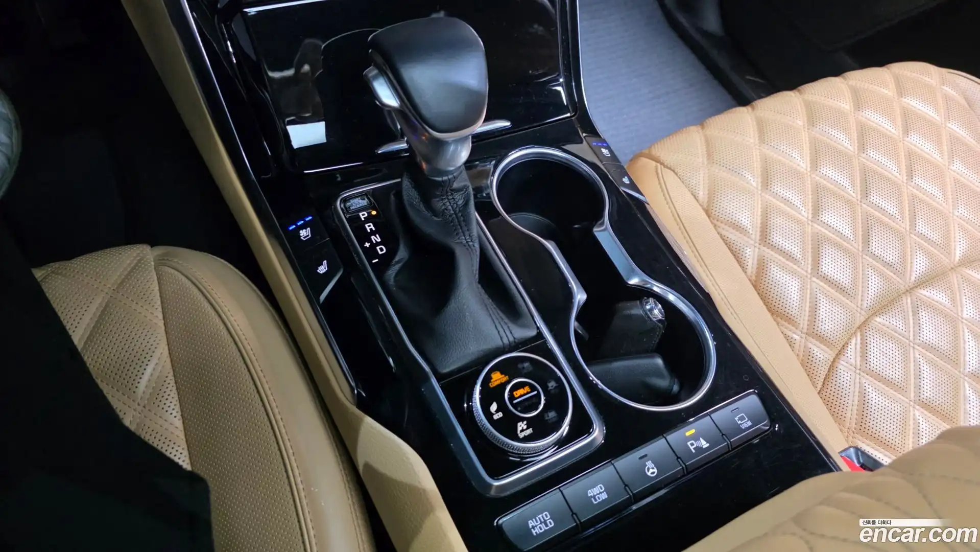 Mohave Kia 2019.10-INNER-009