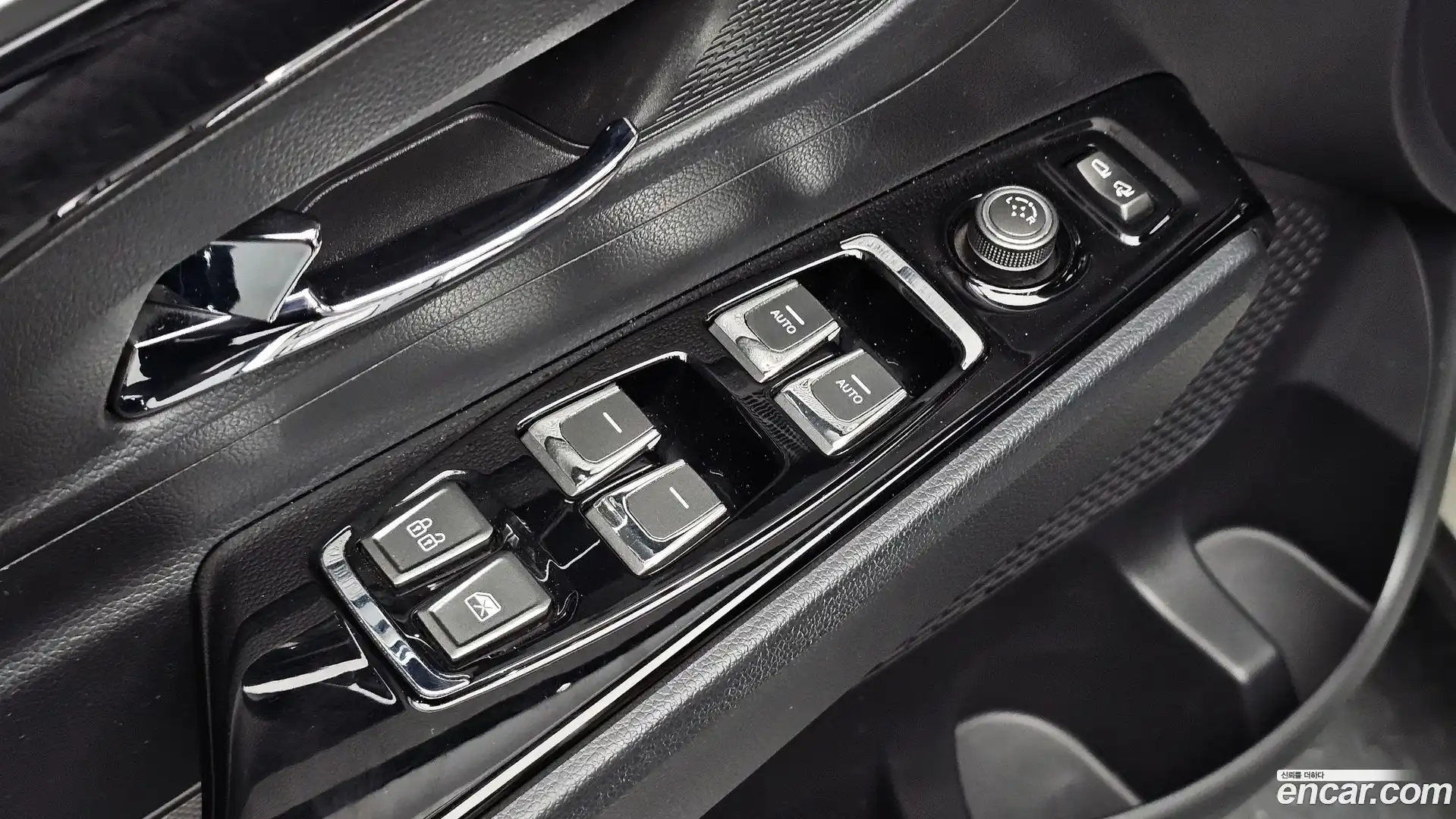 KORANDO KG Mobility 2019.5-OPTION-023