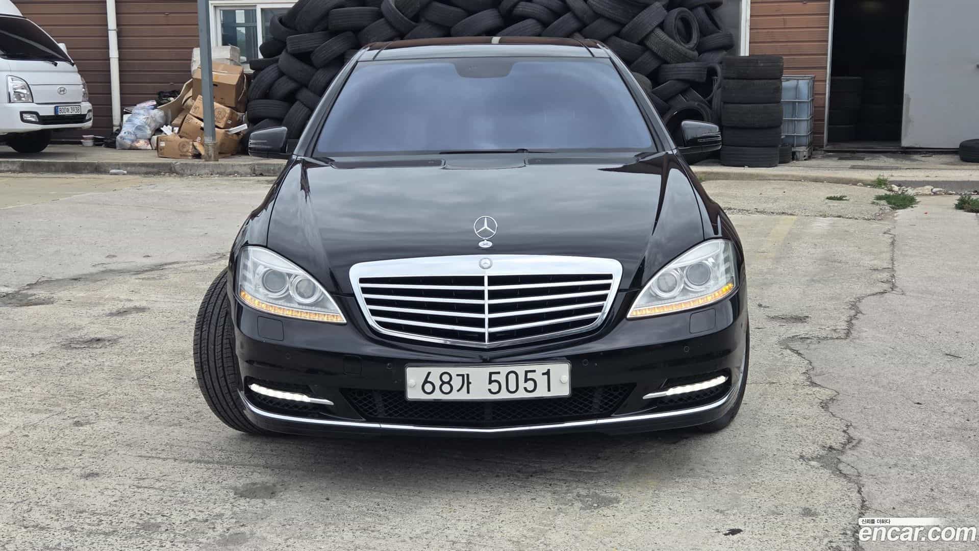 S-Class Mercedes-Benz 2010.11-OUTER-003