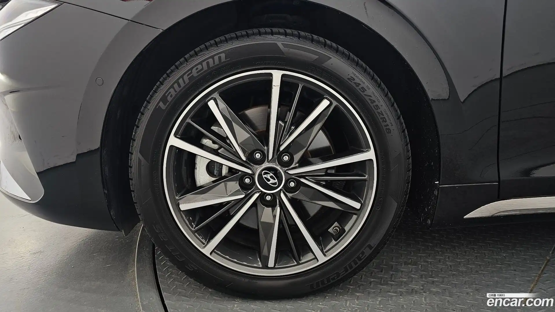 Grandeur Hyundai 2022.3-OUTER-005