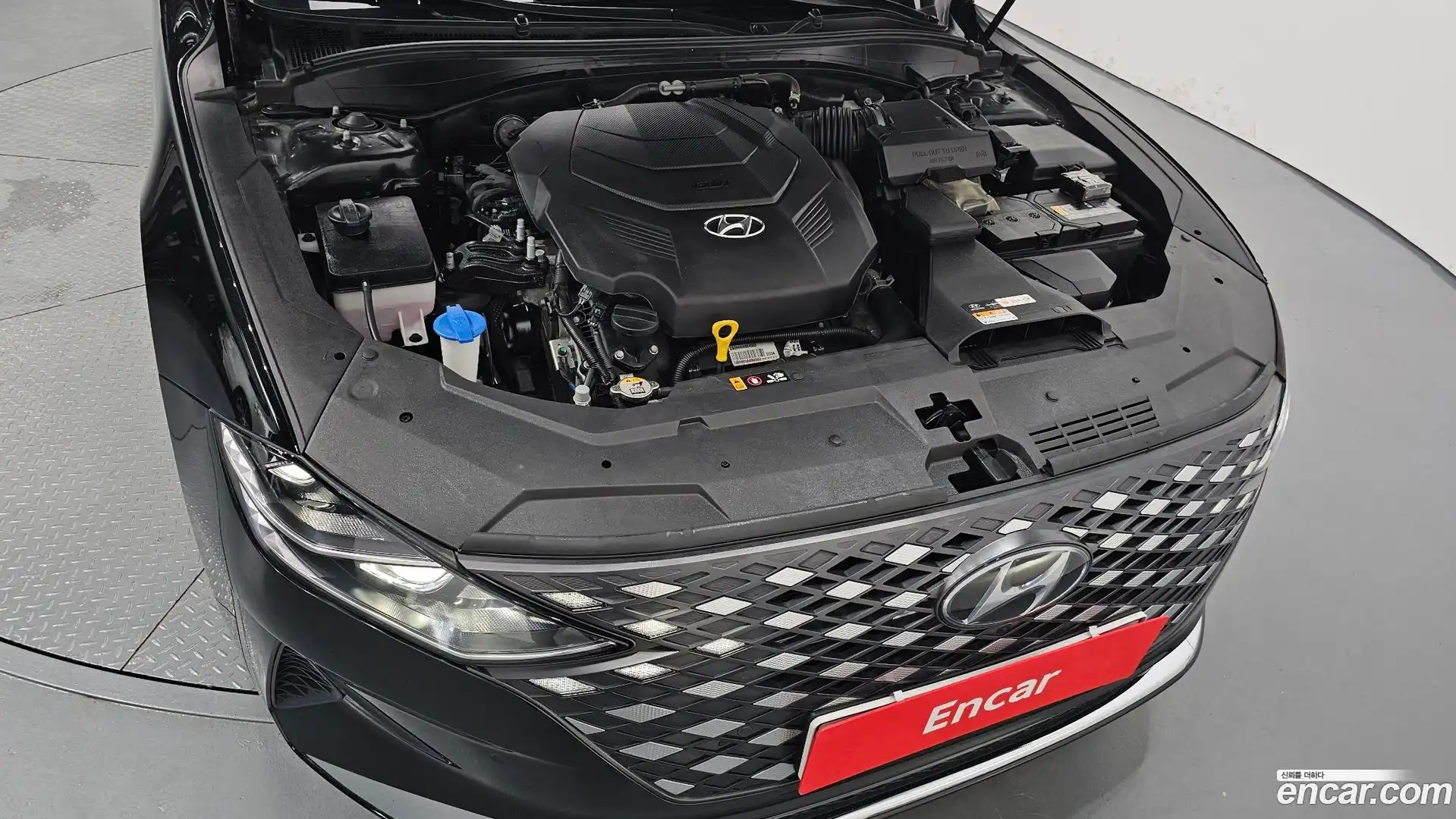 Grandeur Hyundai 2022.3-OUTER-006