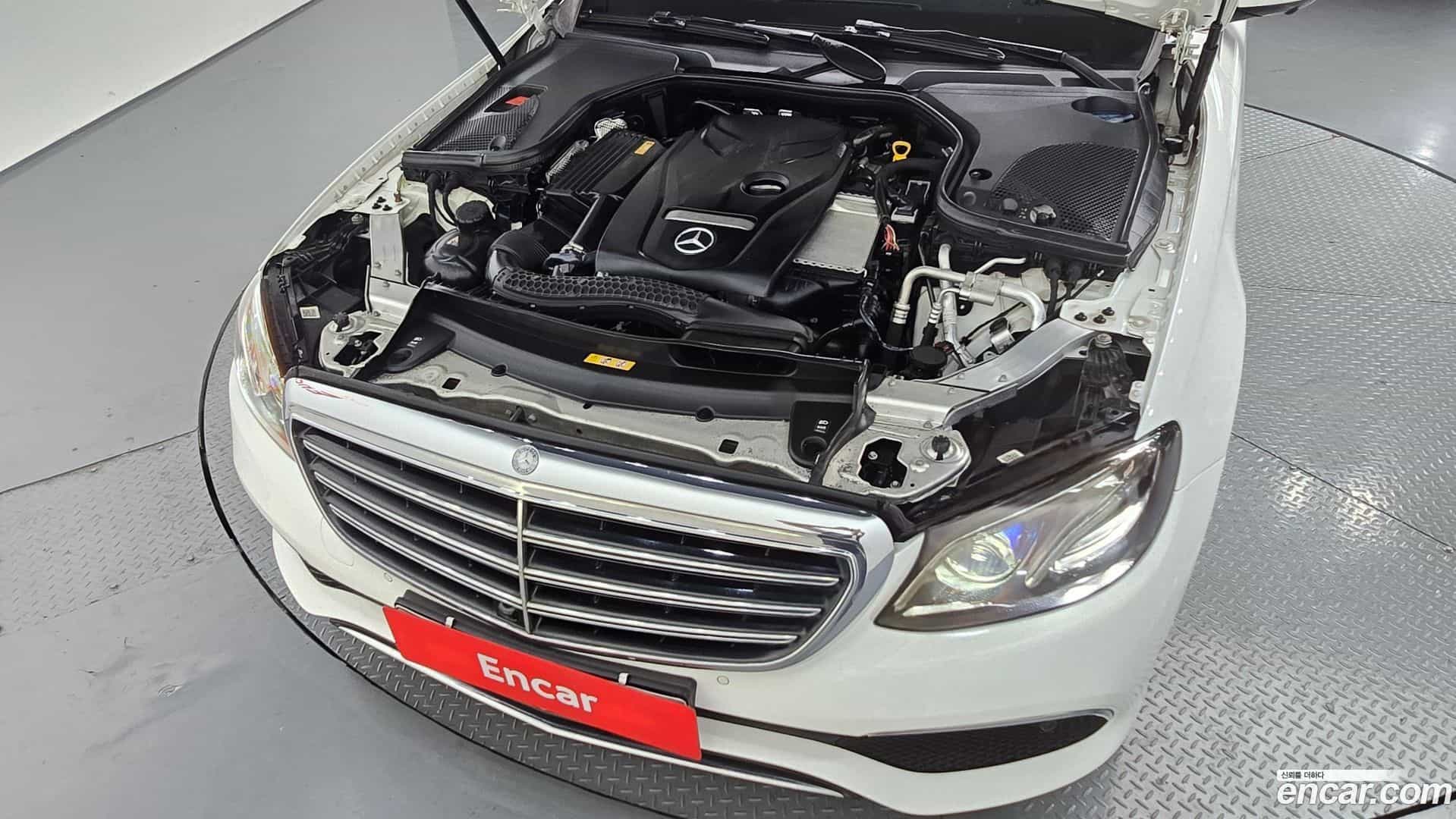 E-Class Mercedes-Benz 2016.8-OUTER-006