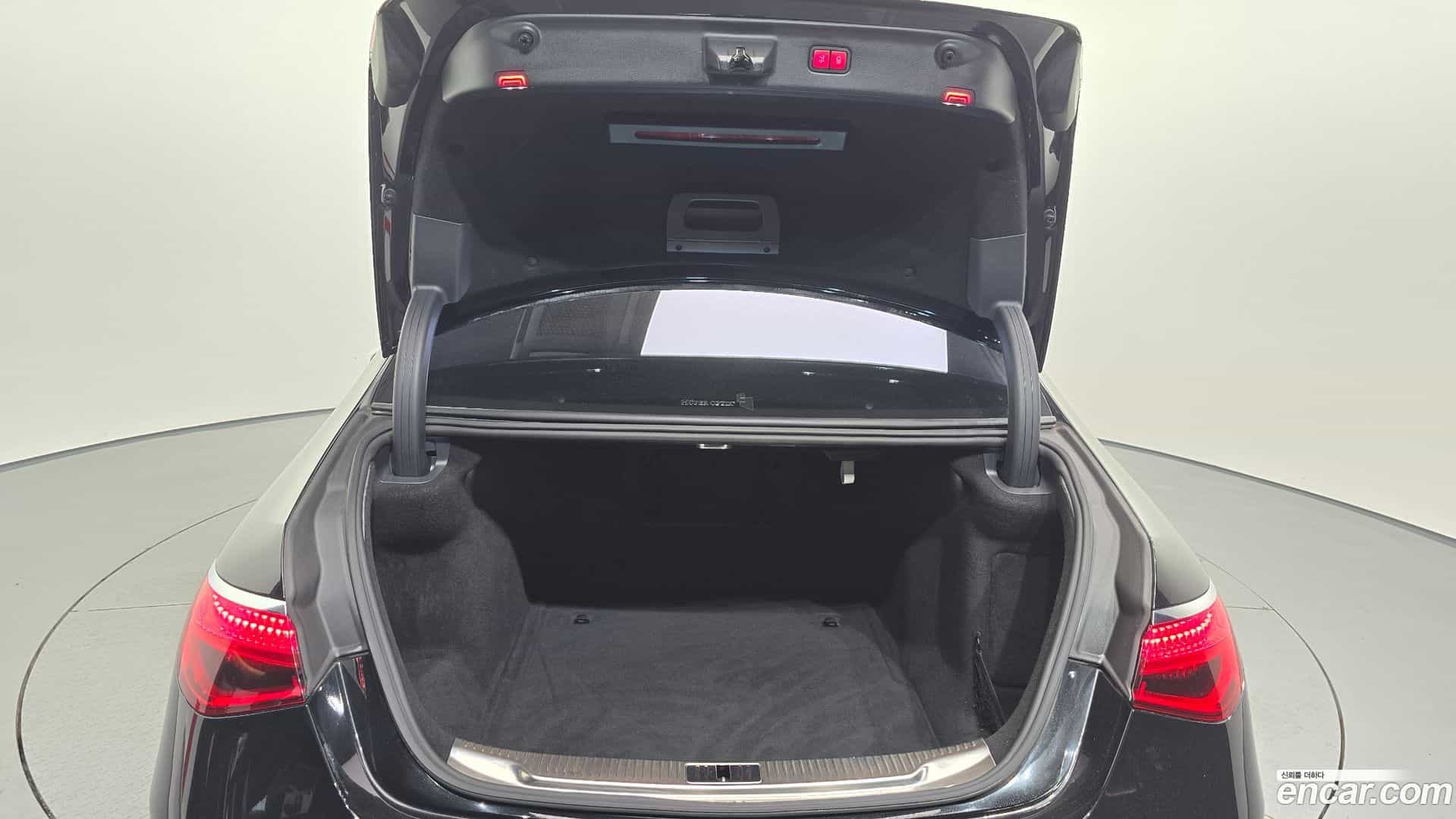 S-Class Mercedes-Benz 2021.6-OPTION-023