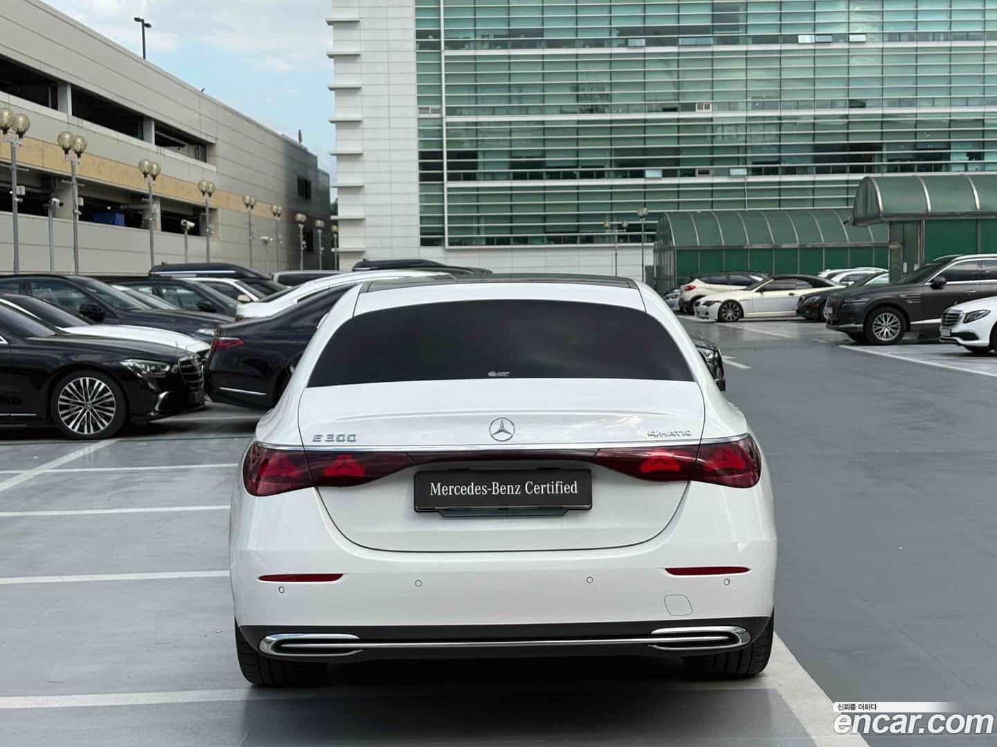 E-Class Mercedes-Benz 2026.2-OUTER-004