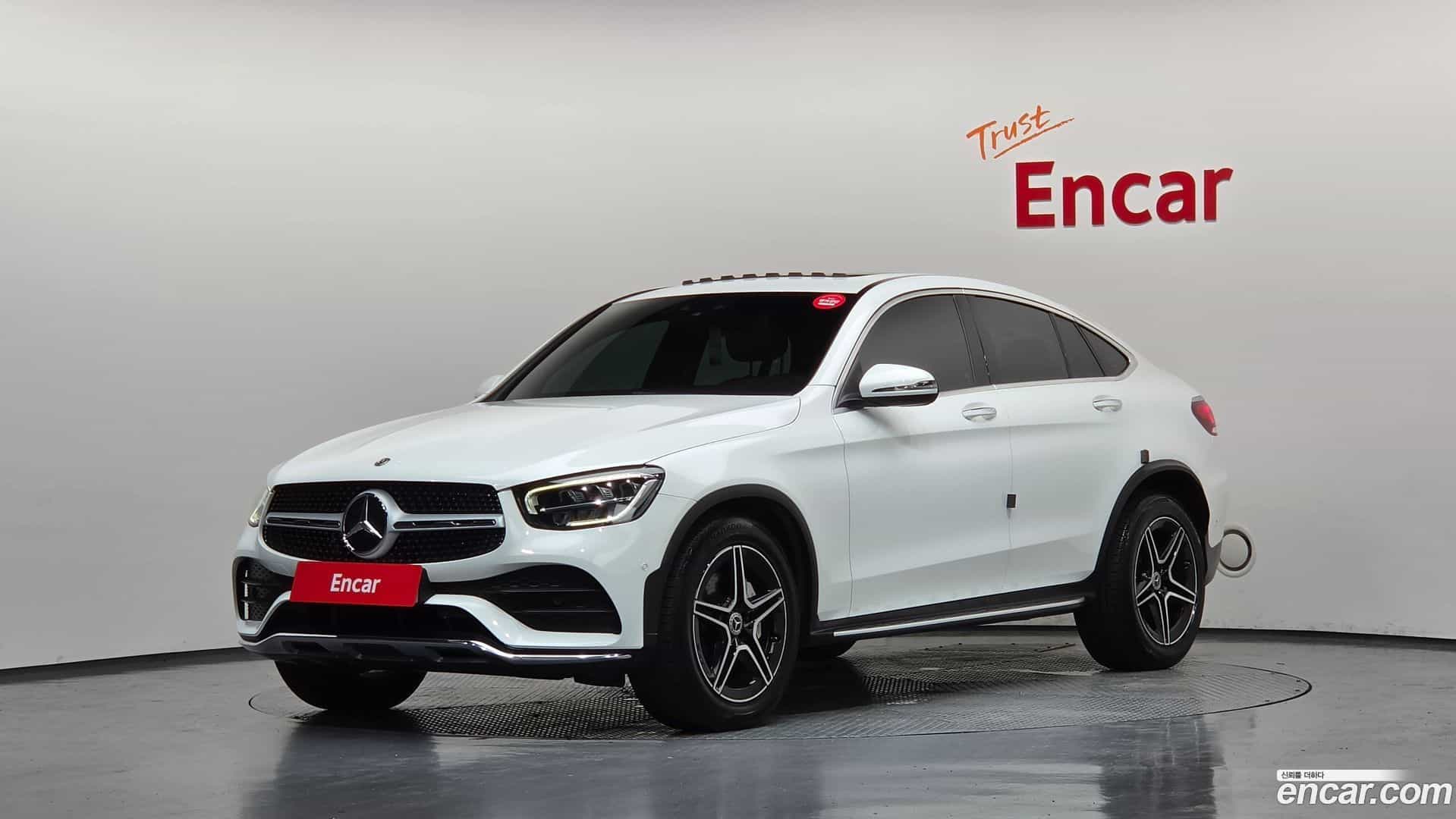 GLC-Class Mercedes-Benz 2020.1-OUTER-001