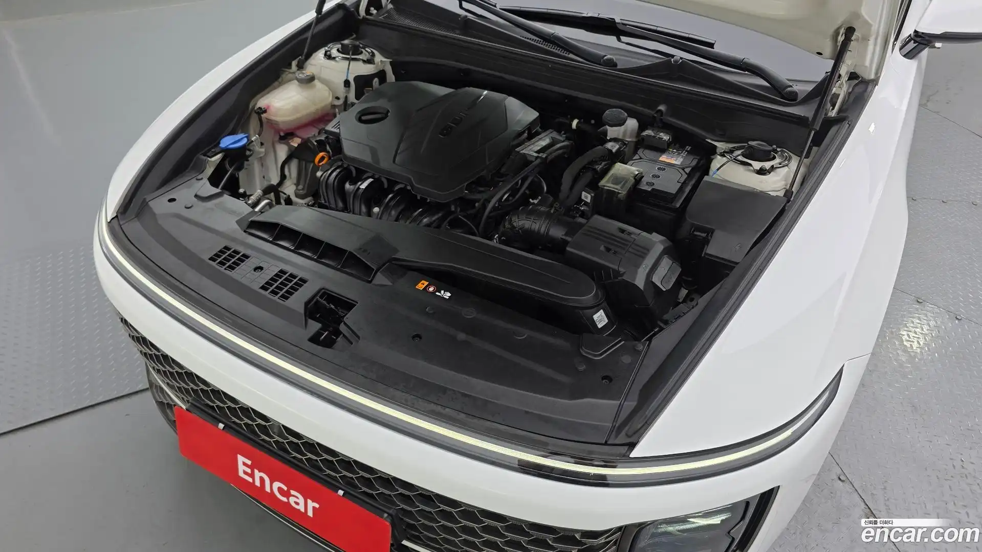 Grandeur Hyundai 2023.9-OUTER-006