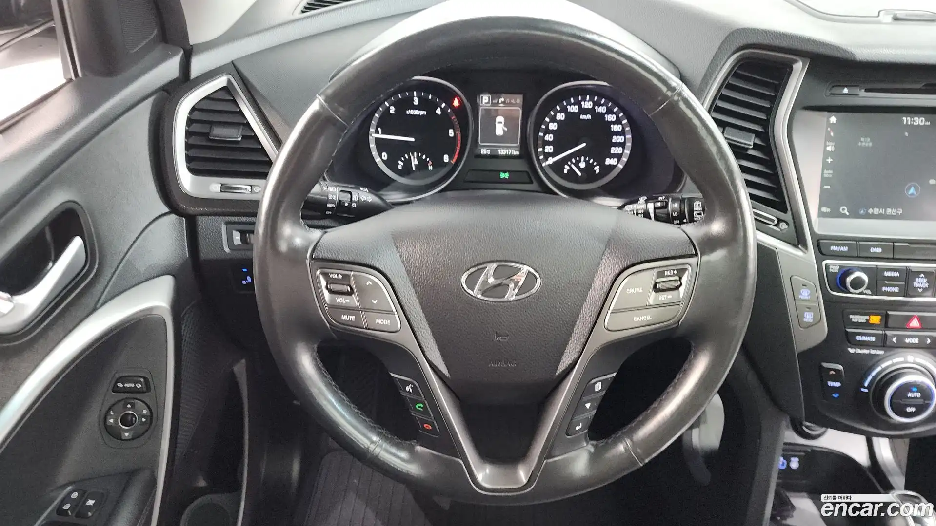 Santafe Hyundai 2017.6-OPTION-017