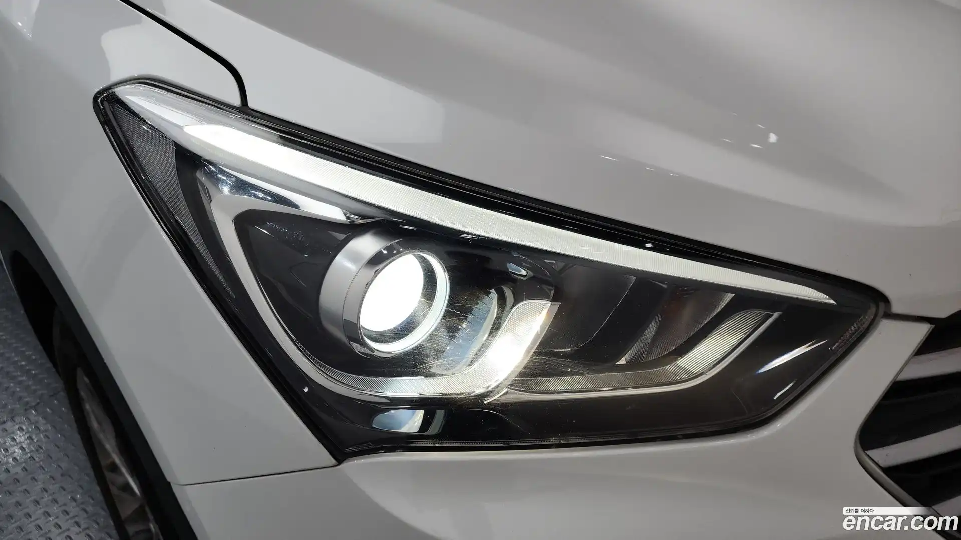 Santafe Hyundai 2017.6-OUTER-032