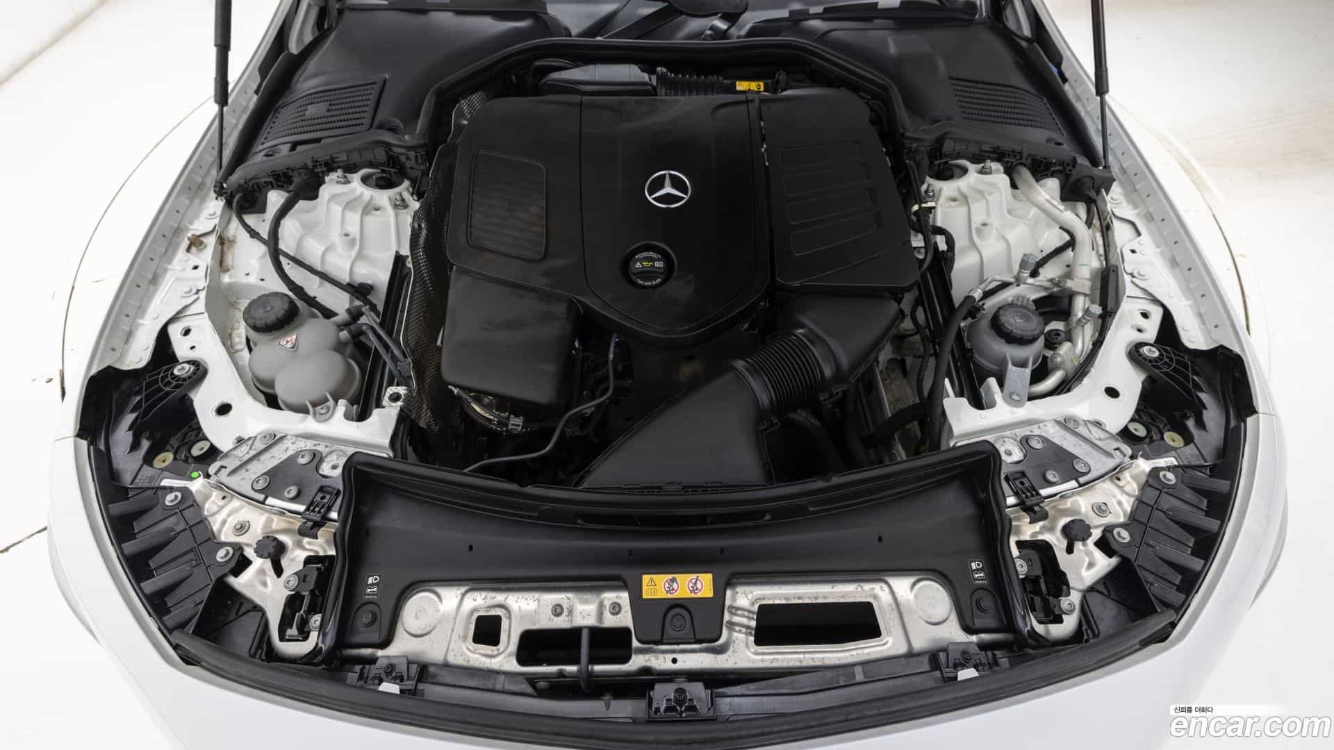 CLE-Class Mercedes-Benz 2024.3-OUTER-006