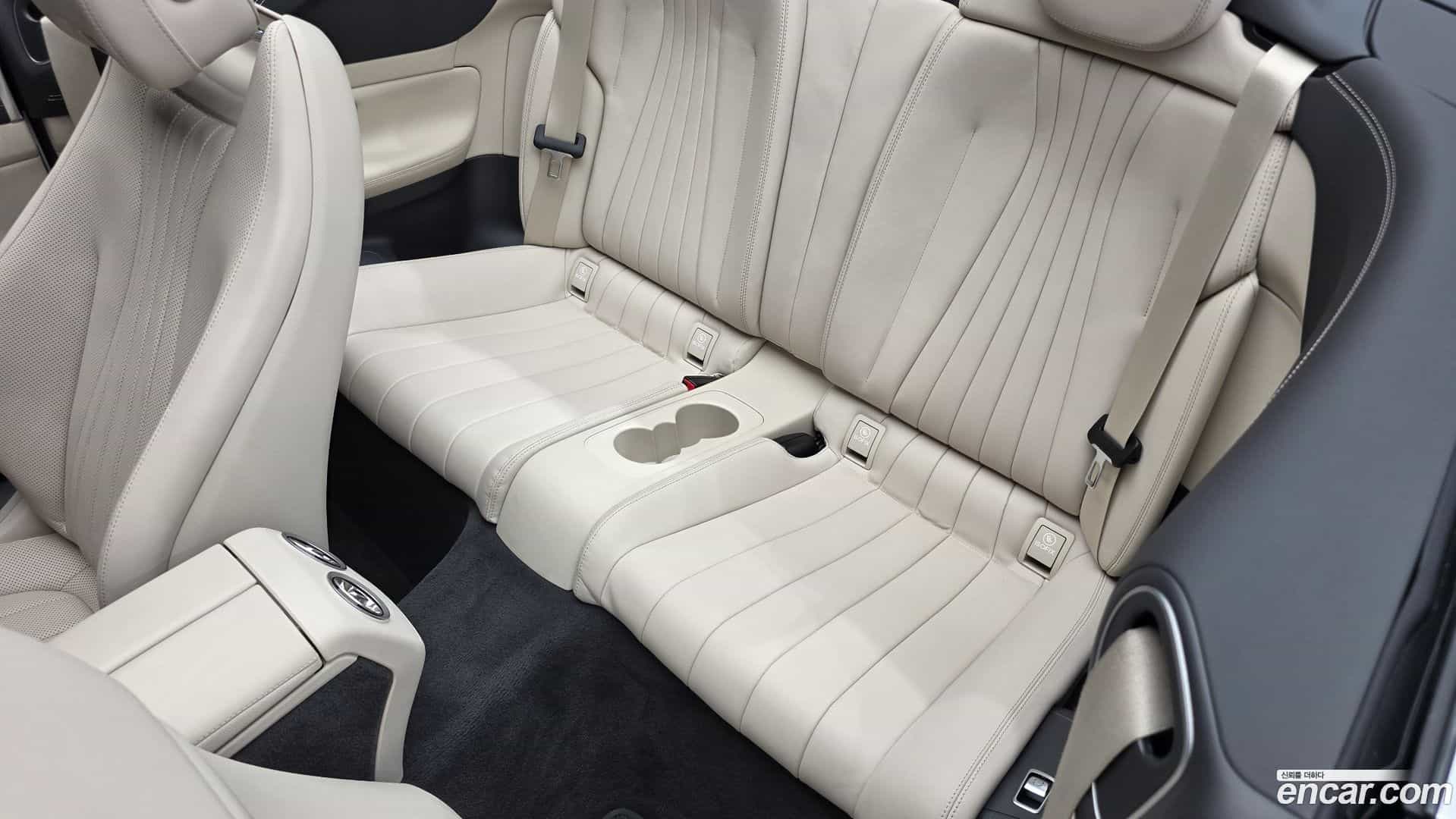 E-Class Mercedes-Benz 2021.2-OPTION-015