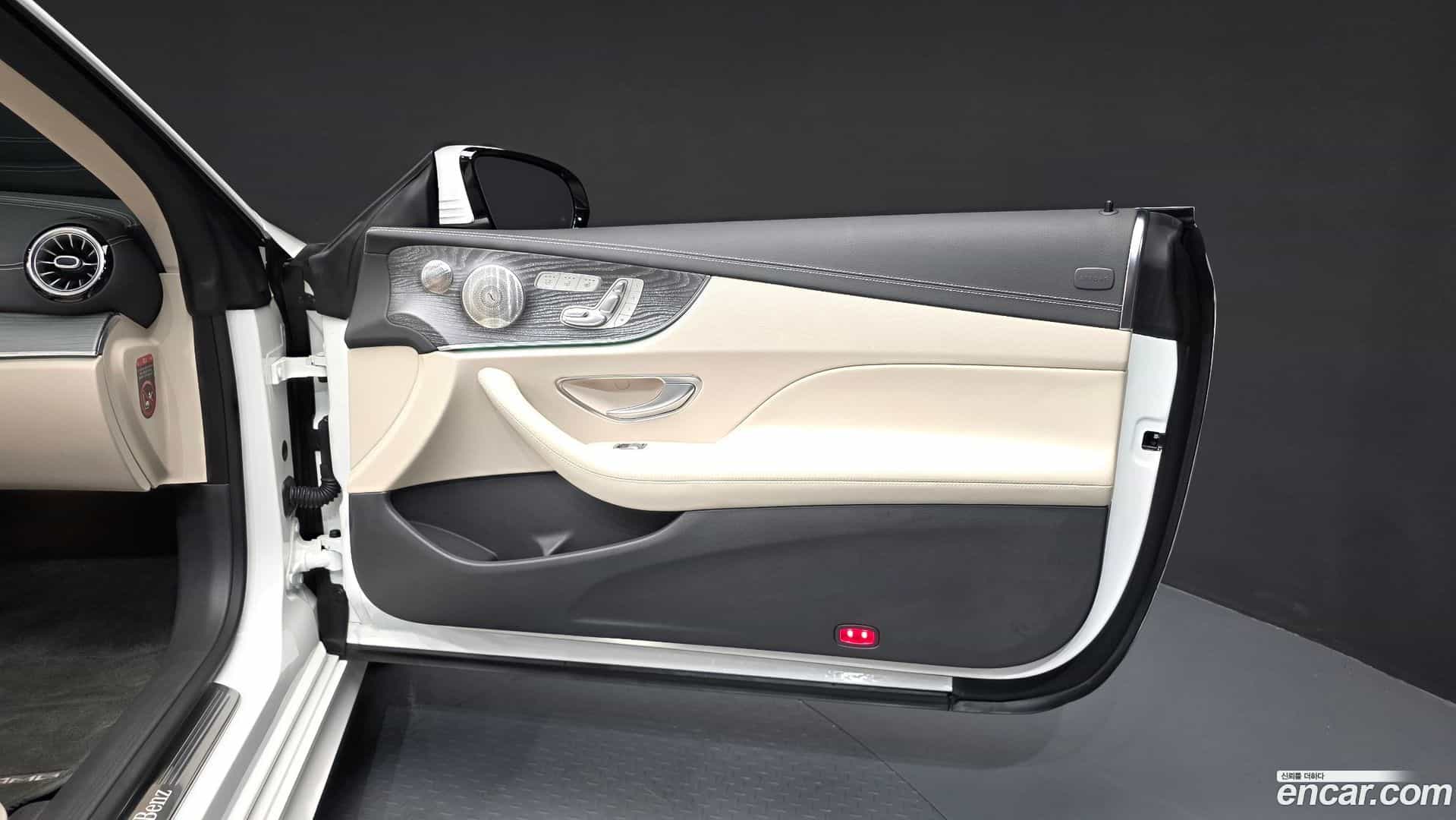 E-Class Mercedes-Benz 2021.2-INNER-035
