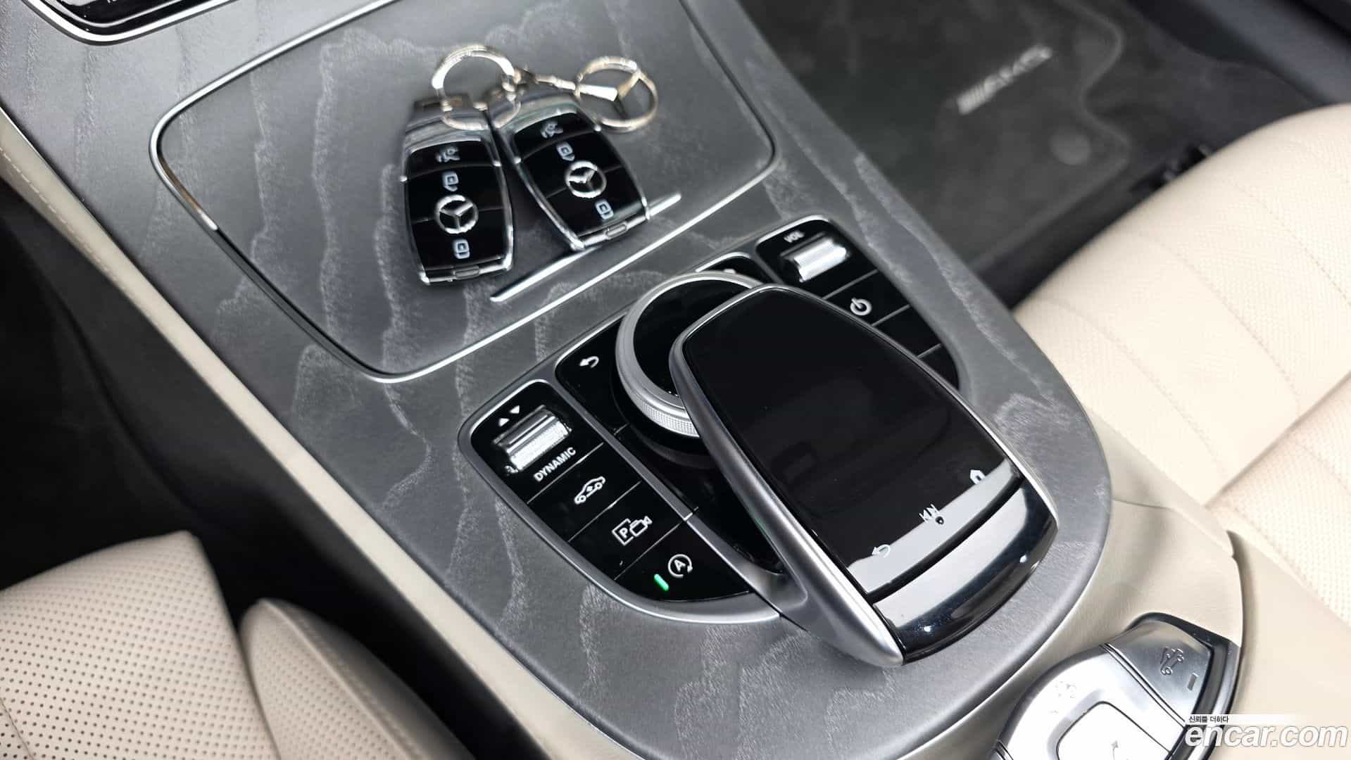 E-Class Mercedes-Benz 2021.2-OPTION-043