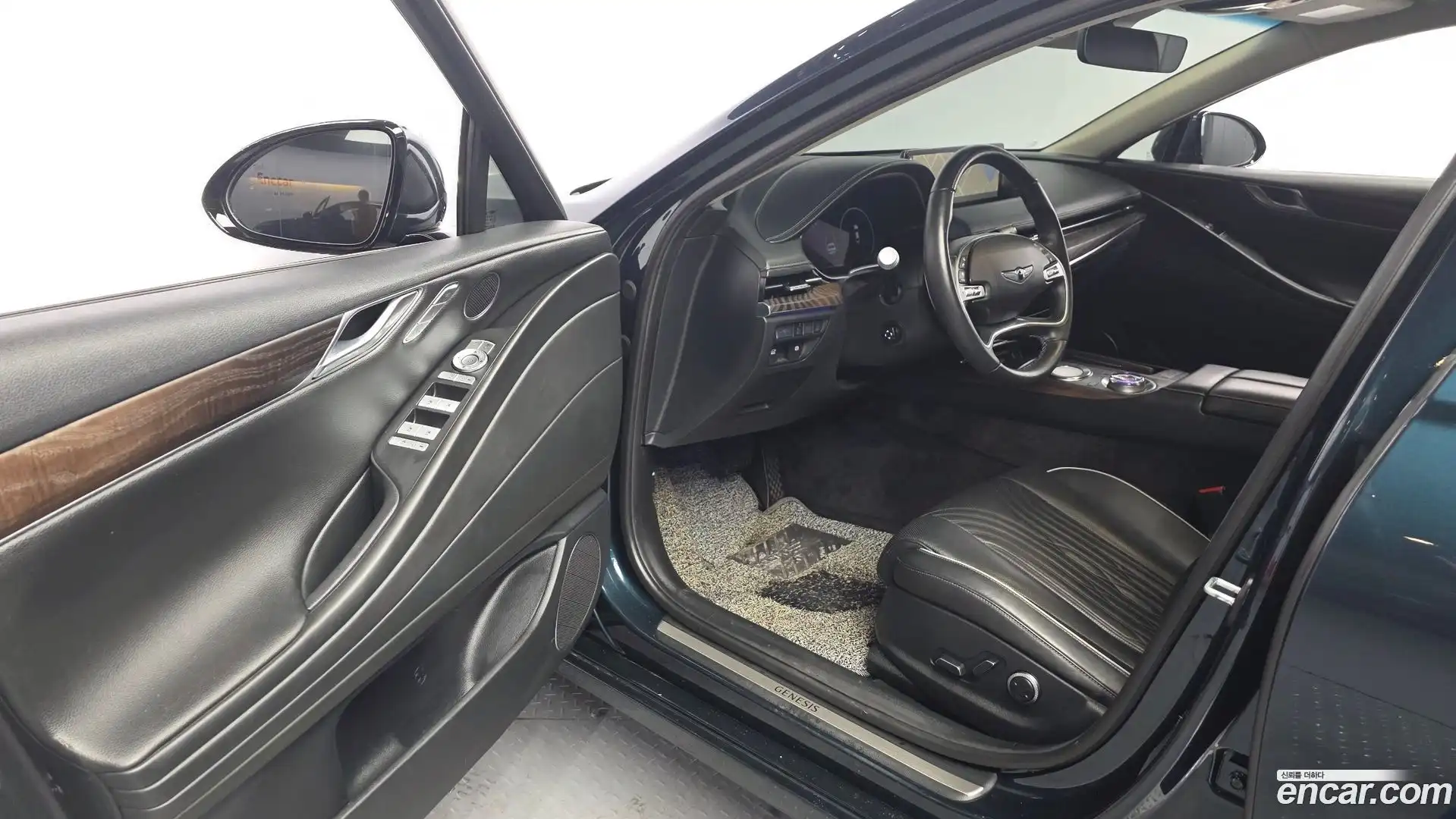 G80 Genesis 2020.3-INNER-010