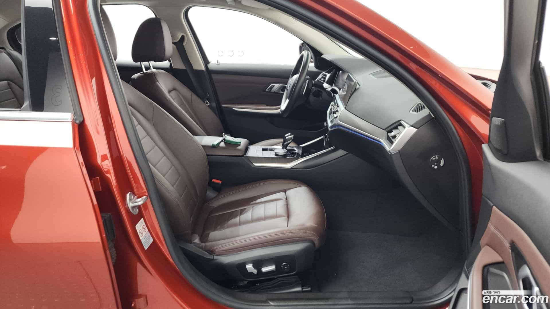 3-Series BMW 2020.10-INNER-036