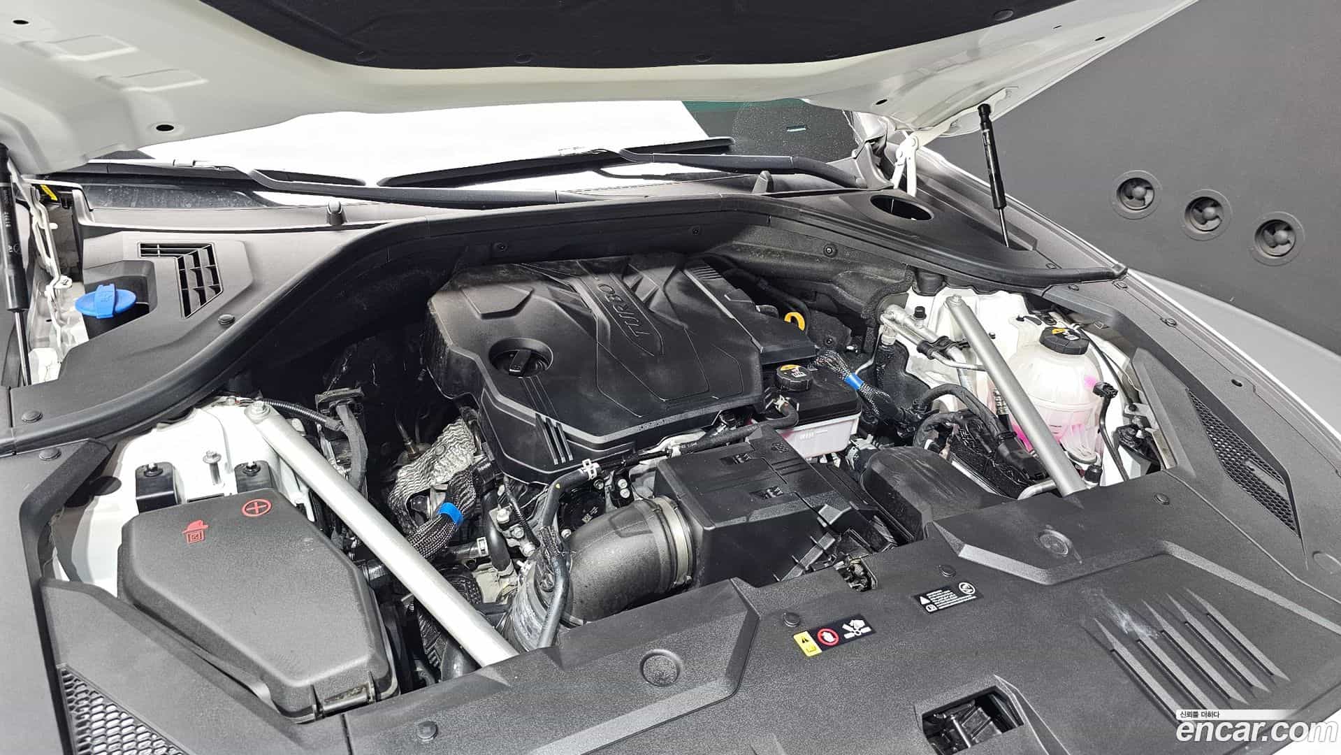 GV70 Genesis 2024.9-OUTER-006