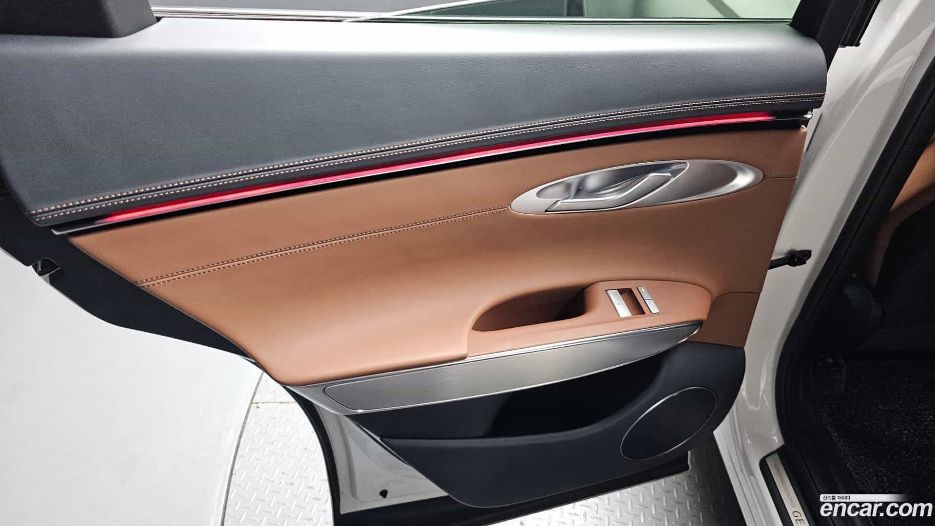 GV70 Genesis 2024.9-INNER-035