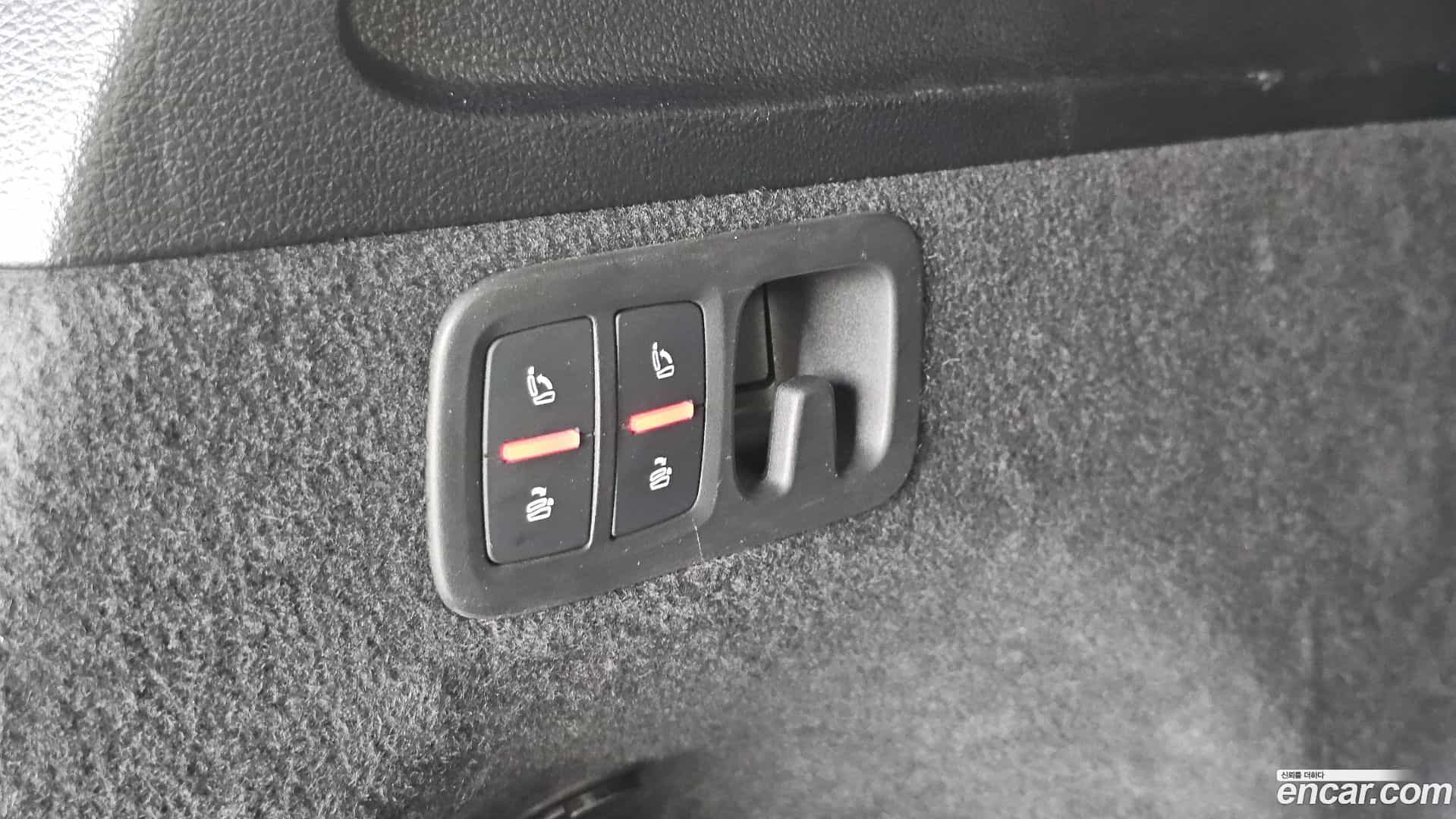 Q7 Audi 2021.7-OPTION-044