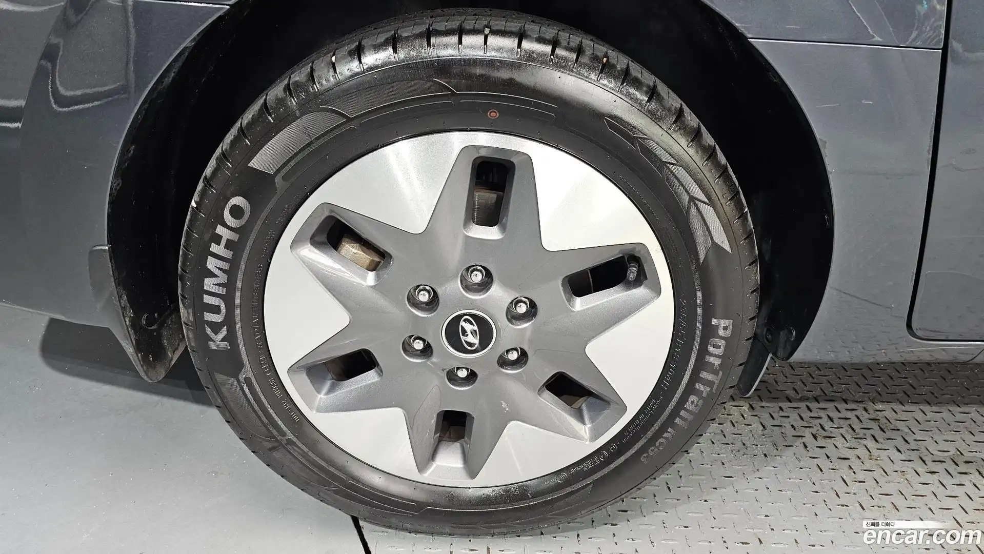 Staria Hyundai 2021.9-OUTER-005