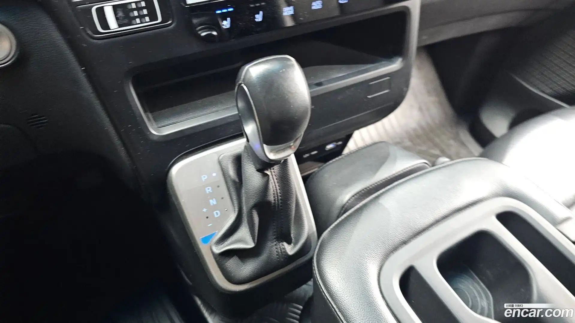 Staria Hyundai 2021.9-INNER-009