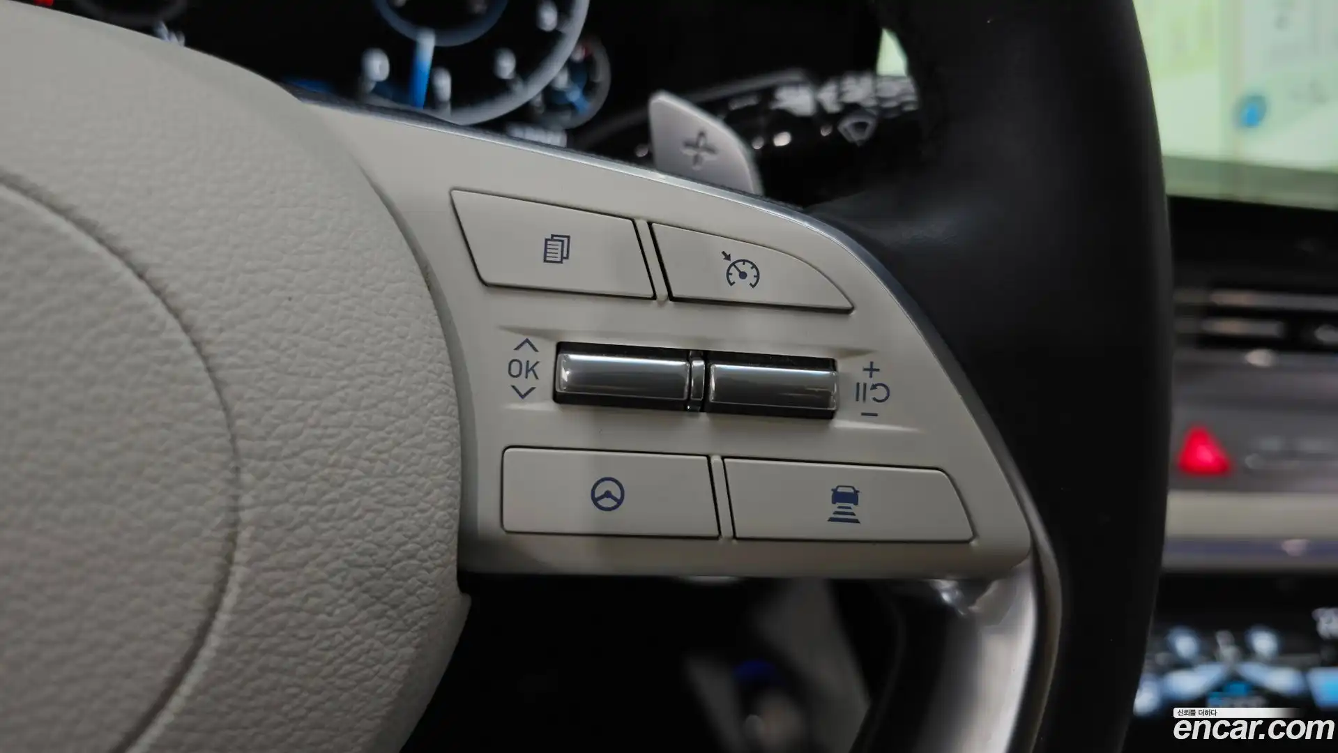 Grandeur Hyundai 2021.11-OPTION-018