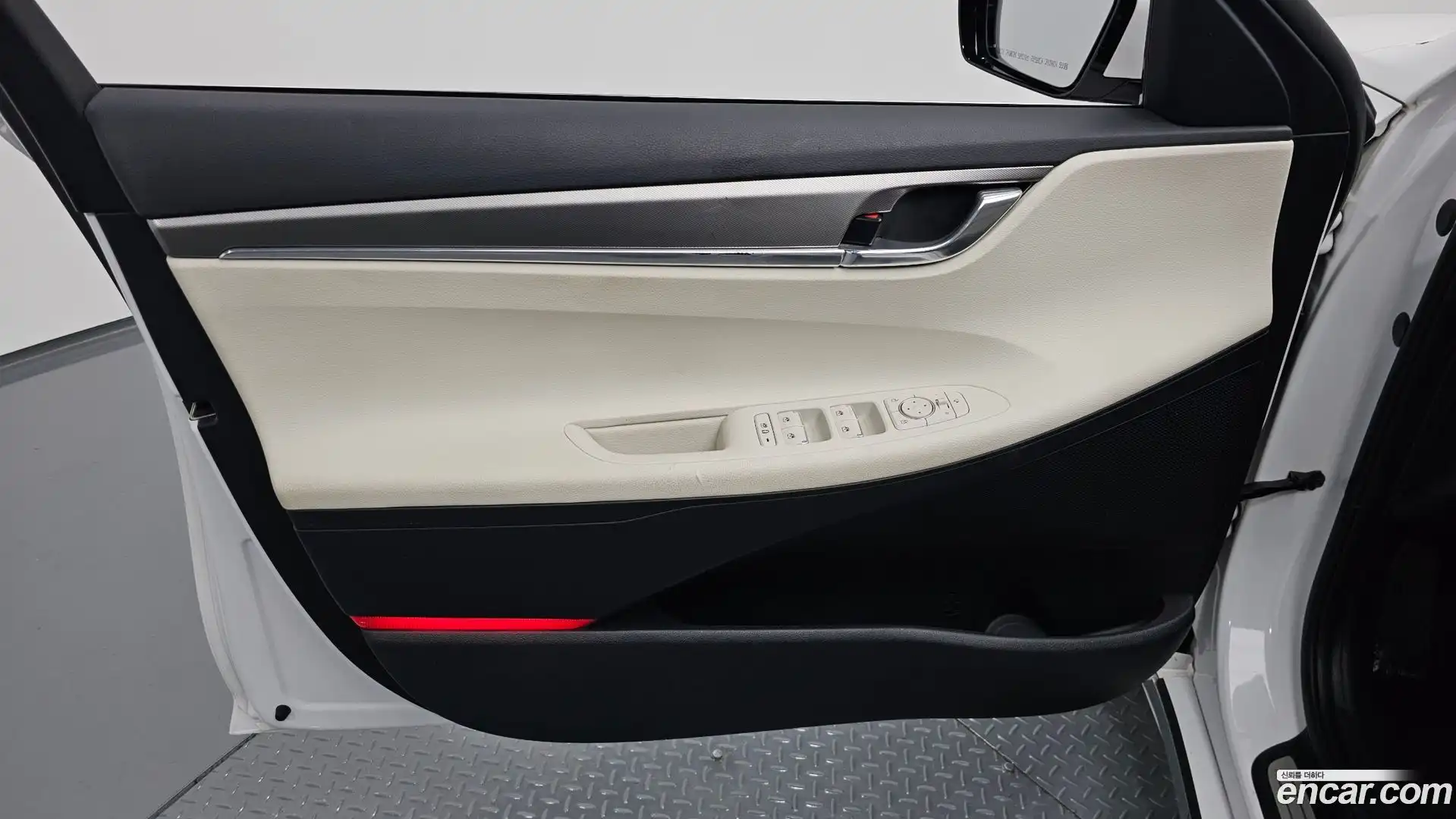 Grandeur Hyundai 2021.11-INNER-034