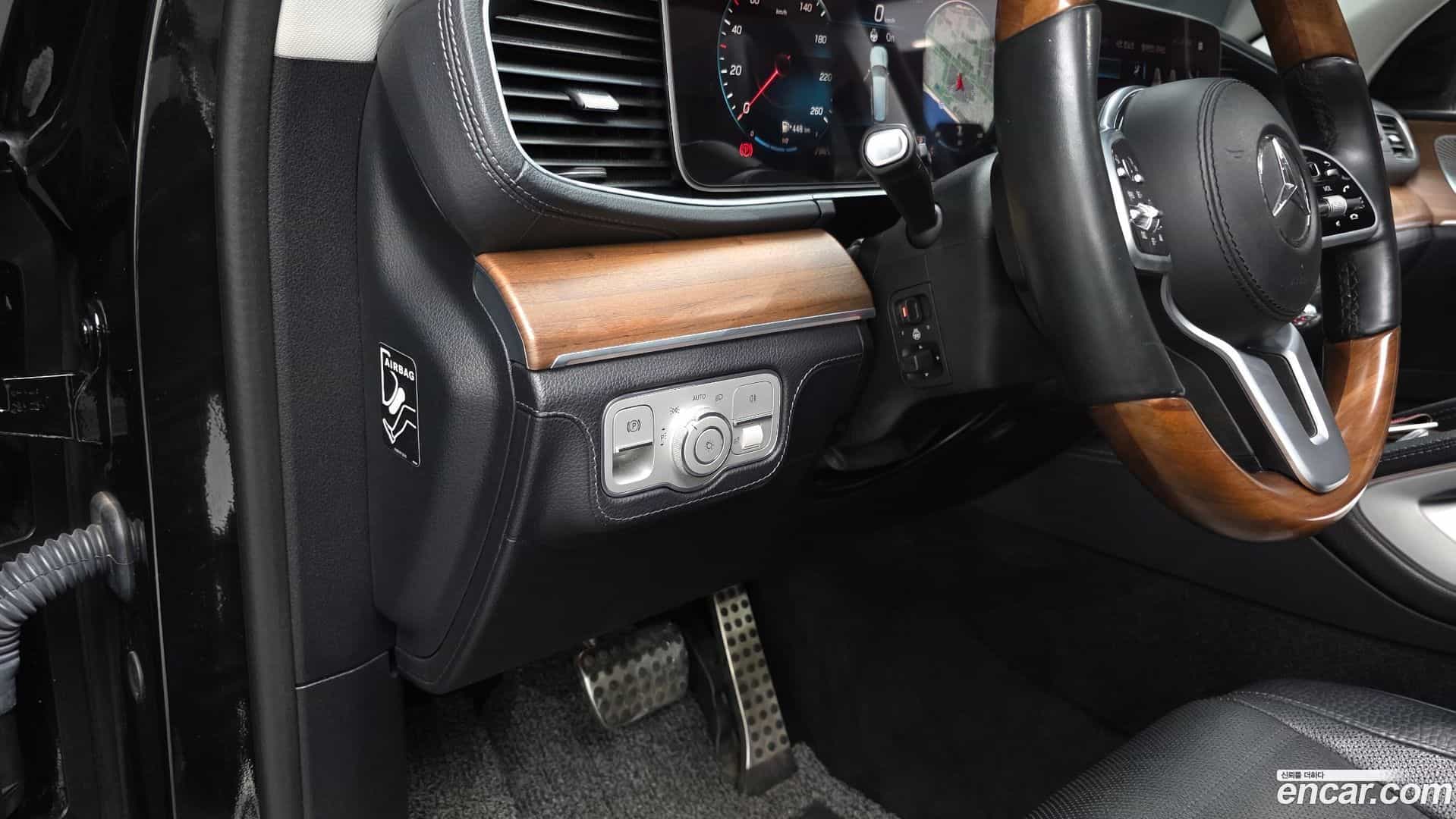 GLS-Class Mercedes-Benz 2020.11-OPTION-017